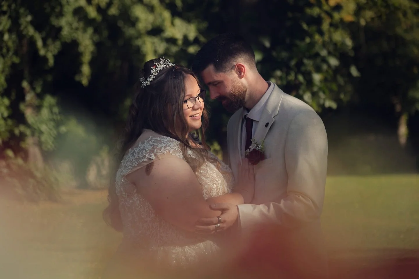 Wrapped in sunlight, joy, and the person I&rsquo;ll choose every day 💞
.
.
#ajtimages
#awardwinningphotographer 
#alternativewedding
#themedwedding
#unconventionalwedding
#alternativewedding 
#alternativeweddingphotos 
#alternativeweddings 
#funwedd