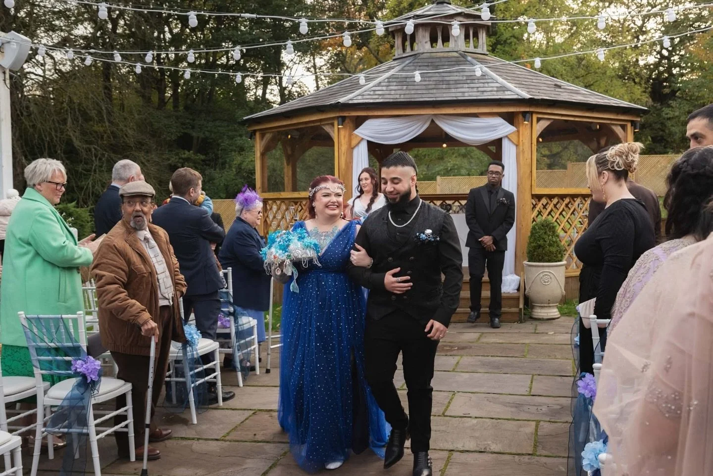 Just married happiness at @whitleyhallhotel 🖤

#ajtimages #alternativeweddingphotographer #whitleyhallweddingphotographer #whitleyhallwedding