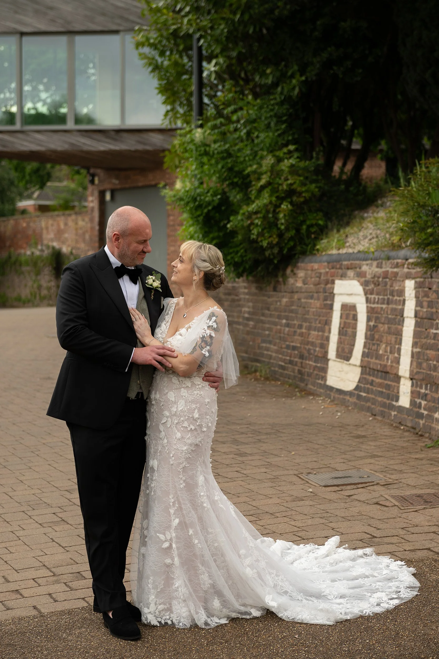 Diglis House Hotel Wedding Photography by Alternative Wedding Photographer AJTImages