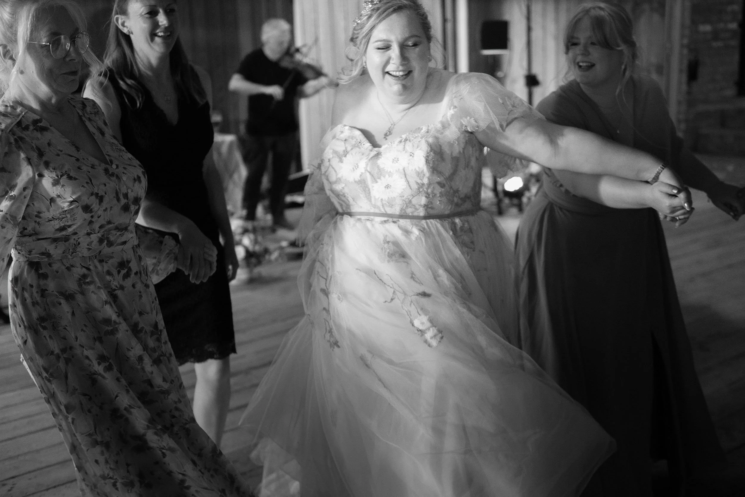 Norton Fields Barn Wedding Photography - AJTImages