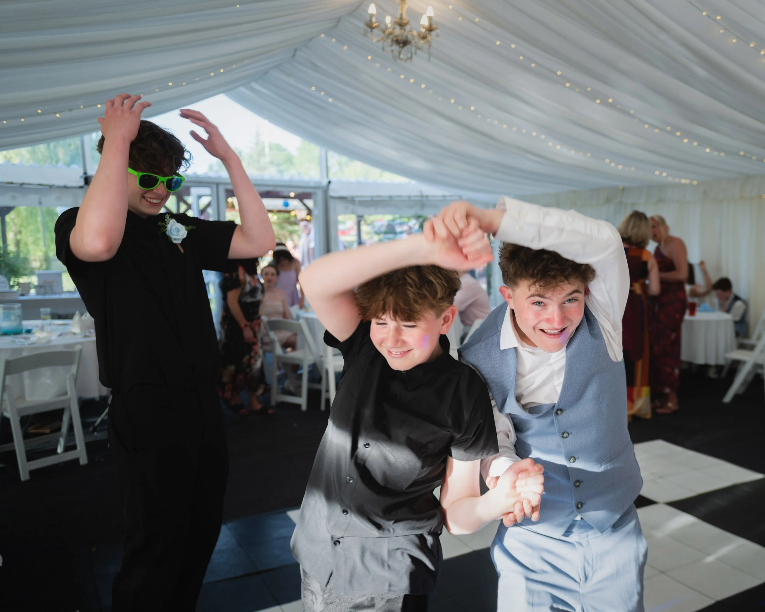 Grendon Lakes Wedding Photography - AJTImages