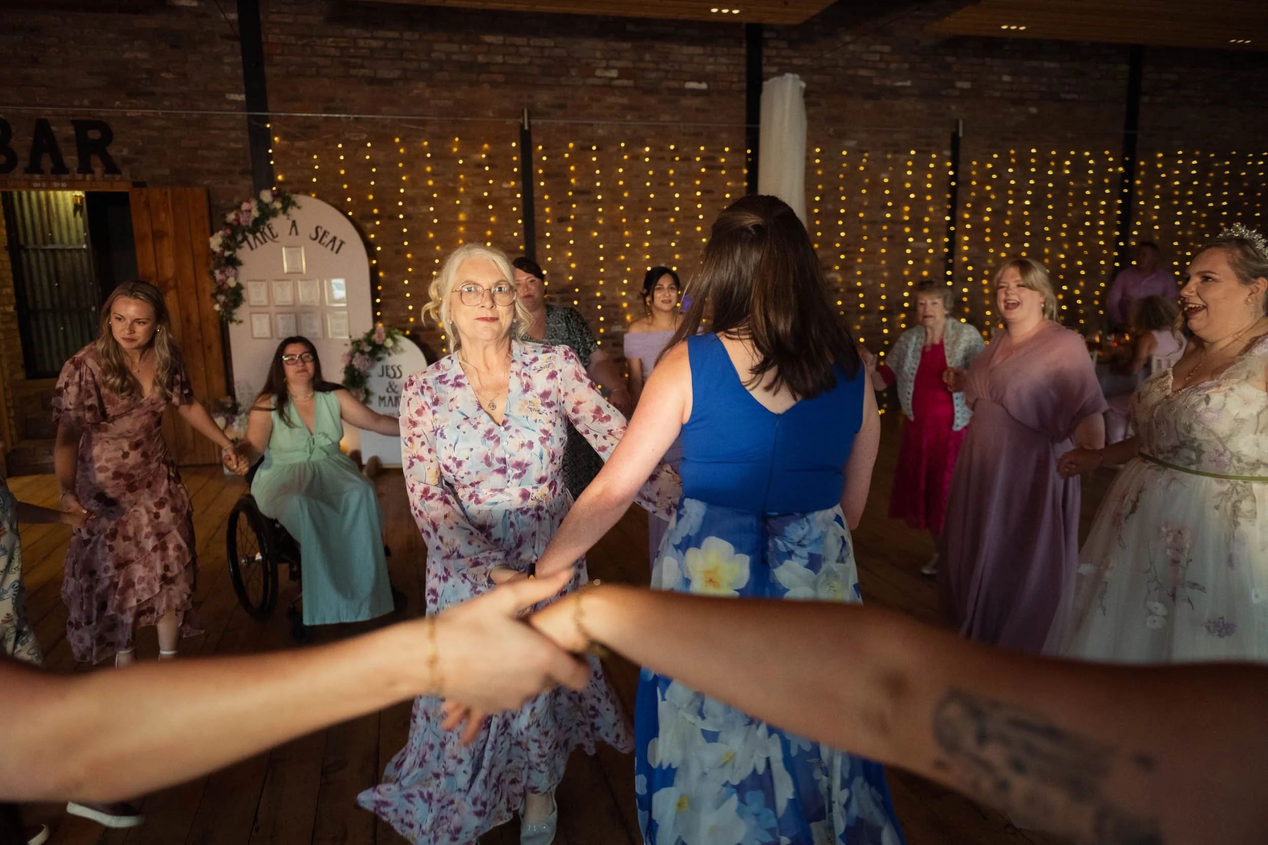 Norton Fields Barn Wedding Photography - AJTImages