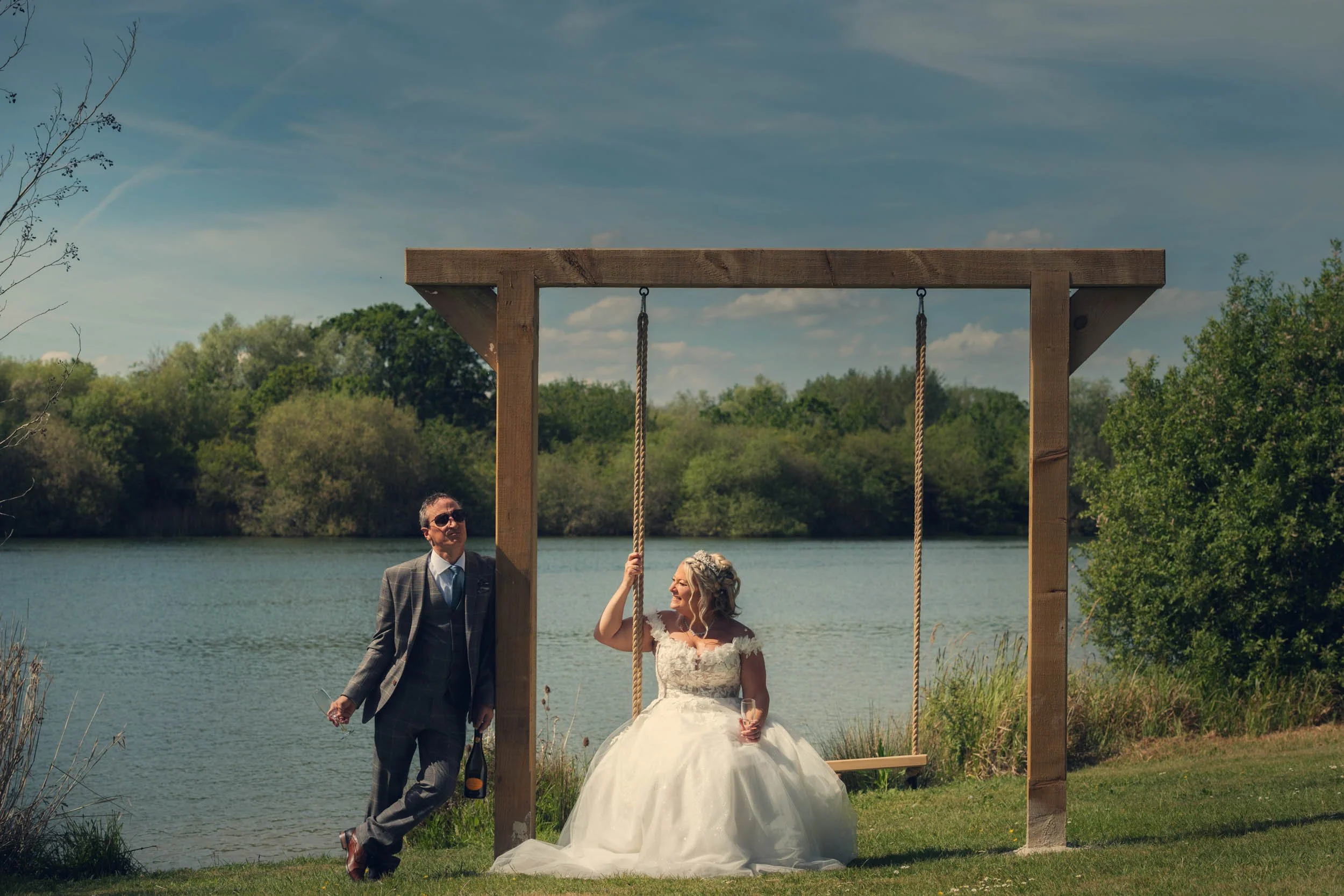 Grendon Lakes Wedding Photography - AJTImages