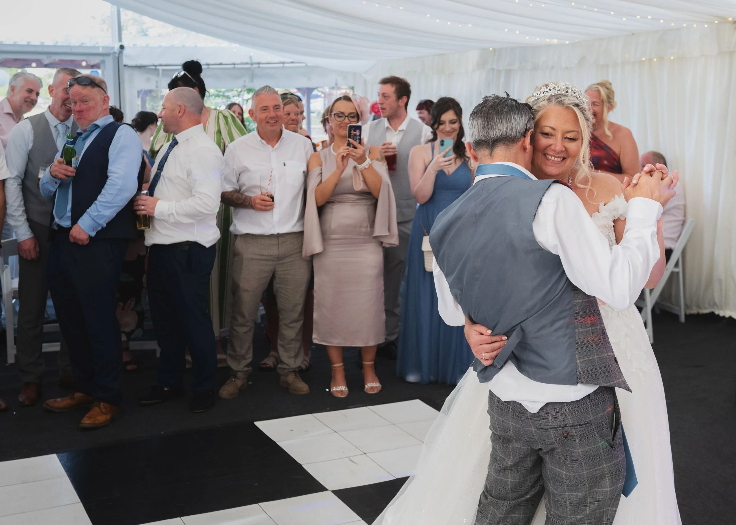 Grendon Lakes Wedding Photography - AJTImages