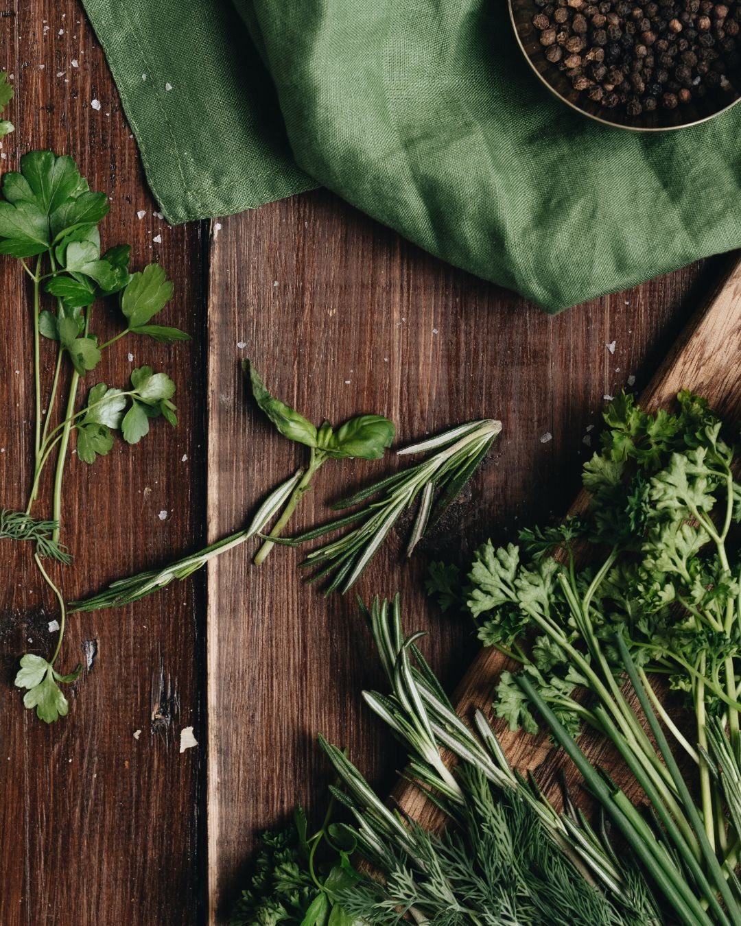 Stone, herbs, sea.

Old gestures,
new plates.

&Sigma;&upsilon;&gamma;&kappa;&omicron;&mu;&iota;&delta;ή.
Rooted in tradition.

SPINA.