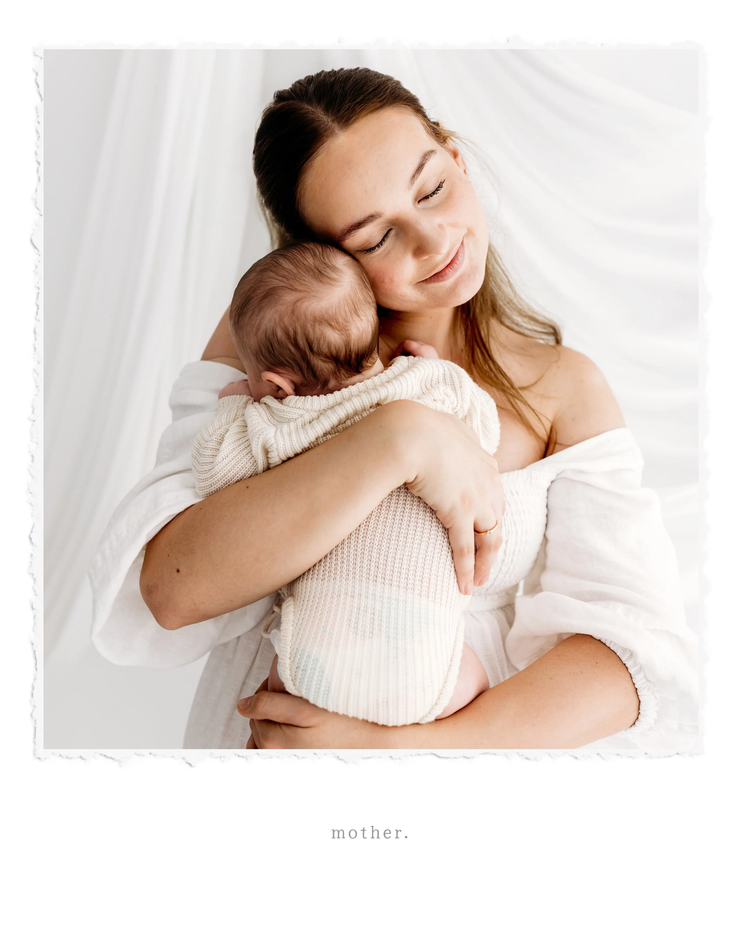 A Mother's Love 🤍 
The kind of photograph you can FEEL forever 🥰