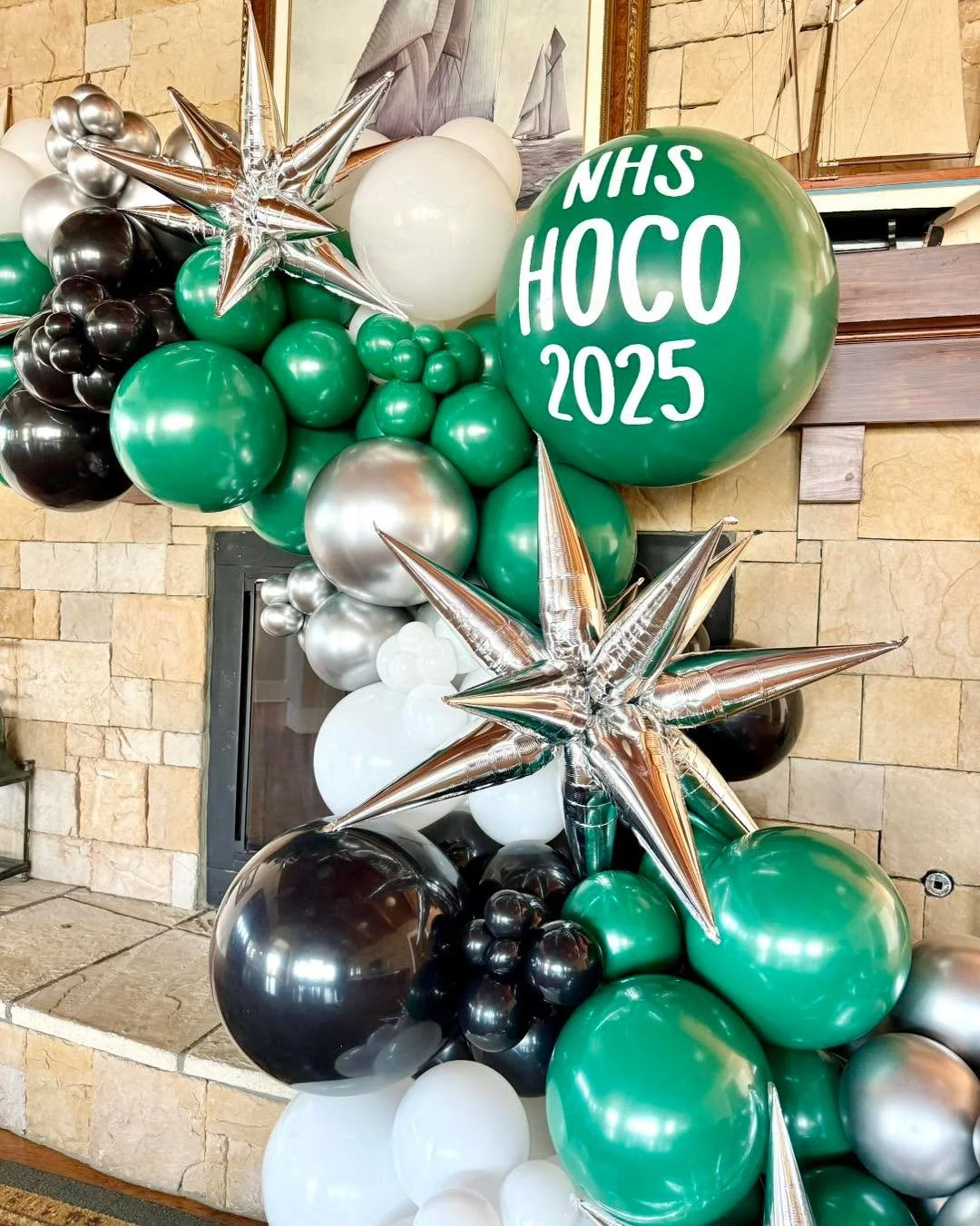 ✨💚🤩 H O C O 🤩💚✨

🎈Your event could use some WOW factor! Birthdays, anniversaries, graduations, corporate events, holiday parties, showers&hellip;we do it all! Send us a DM or visit lunapopparty.com to fill out an inquiry form. 🥳
.
.
.
.
.
#hoco