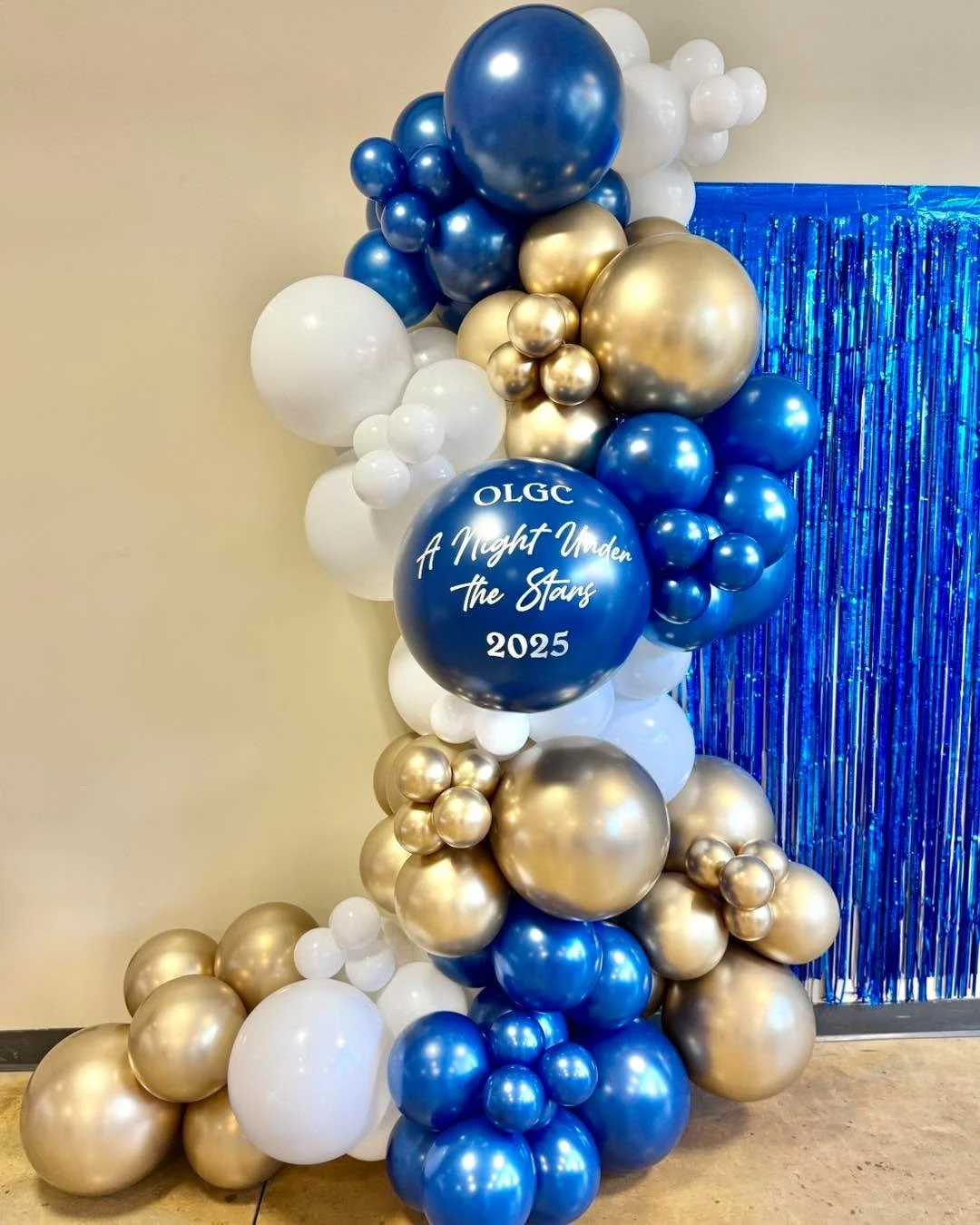 ✨💙⭐️ A Night Under The Stars ⭐️💙✨

🎈10ft balloon garland

💌  Need some wow factor? Send us a message to inquire!
.
.
.
.
.
#nightunderthestars #eventballoons #corporateballoons #detroitballoonartist #michiganballoons #tuftexballoons #tuftex #ball
