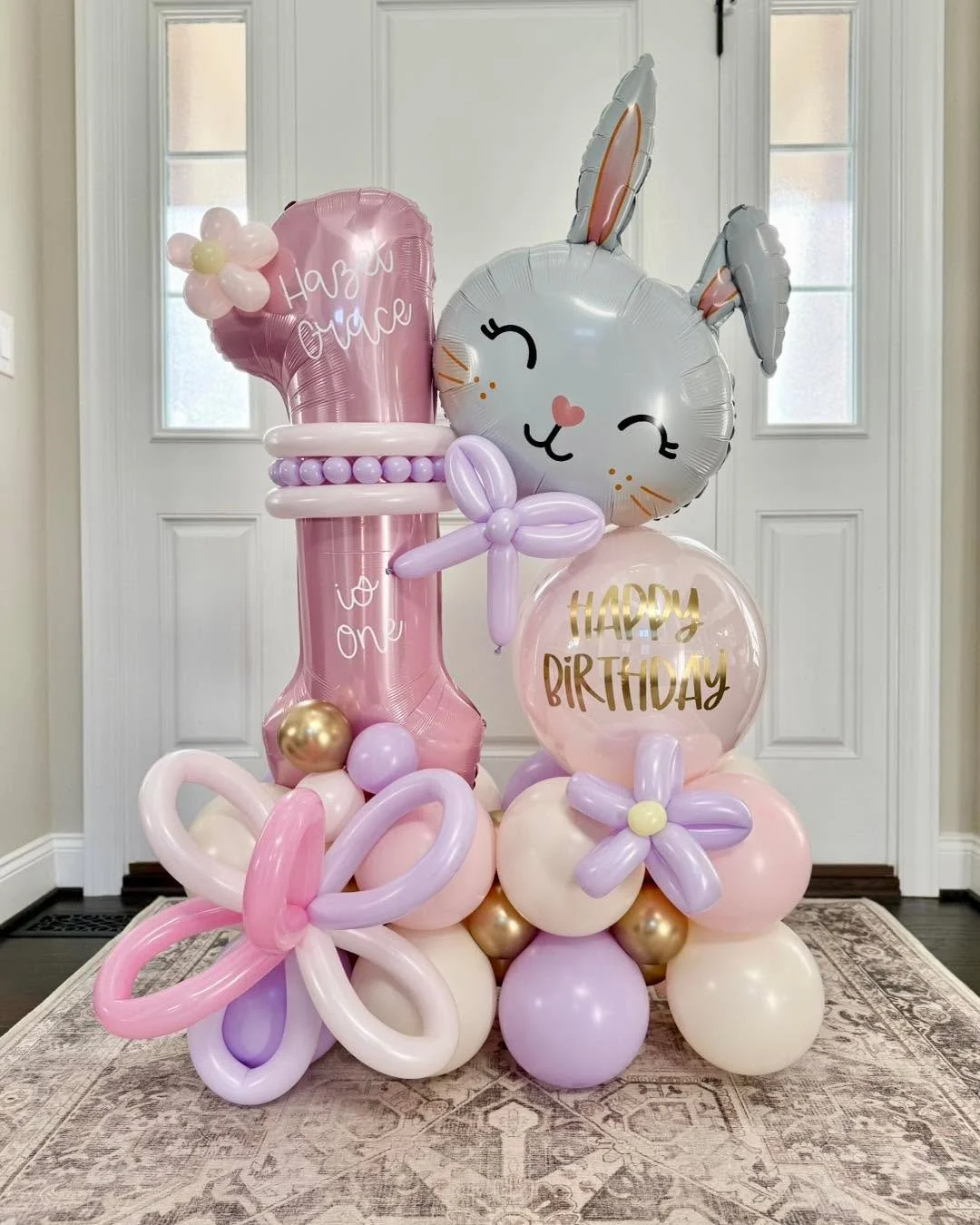 ✨🐰🌷Happy Easter from Lunapop! 🌷🐰✨

Wishing everyone a joyful weekend filled with family and celebration.

#happyeaster #easterballoons #balloondecor #balloonartist #balloongarland #balloons #detroitballoonartist #sempertex #balloondecoration #tuf