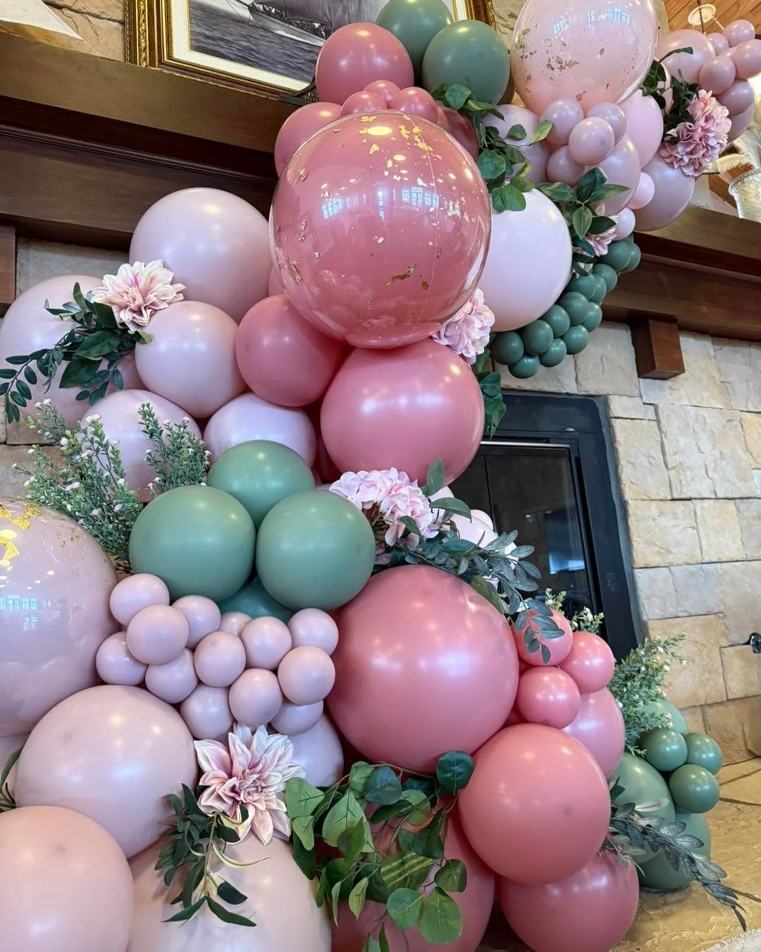 ✨🌸🌷 Balloons + Florals 🌷🌸✨

Elevated events start here. Let&rsquo;s bring your vision to life! Send us a message to get started or visit lunapopparty.com to follow out an inquiry form. 💕

#balloons #balloondecor #balloondecoration #balloongarlan
