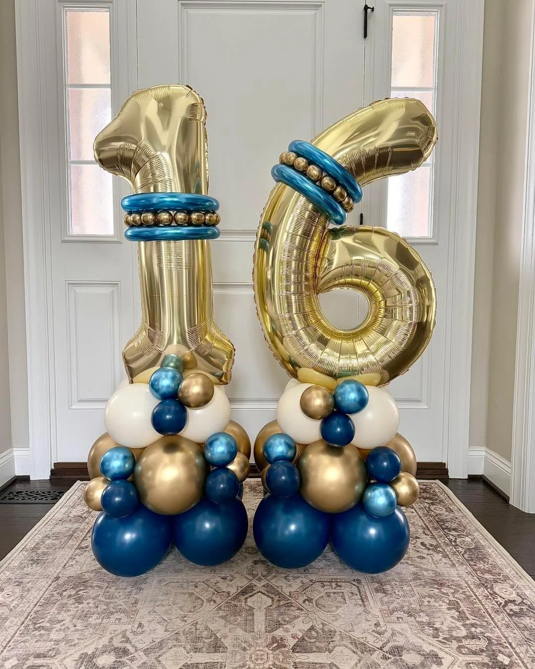 ✨💙✨ GRAB AND GO ✨💙✨

Ballin on a budget? We&rsquo;ve got you!

We have grab-and-go balloon options that are the perfect way to make a statement without the full-service price tag.

🎈Number Stacks
🎈Garlands
🎈Columns
🎈Birthday Bouquets

You pick 