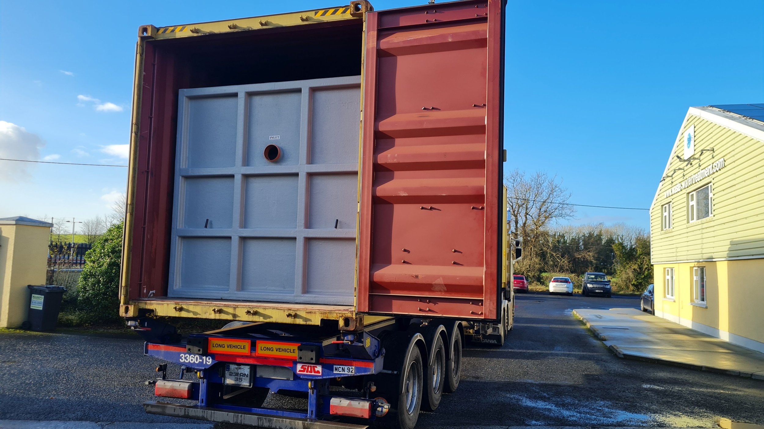 BL563 Rothsay Gold BL2000 Blivet Loaded in container_I1.jpg