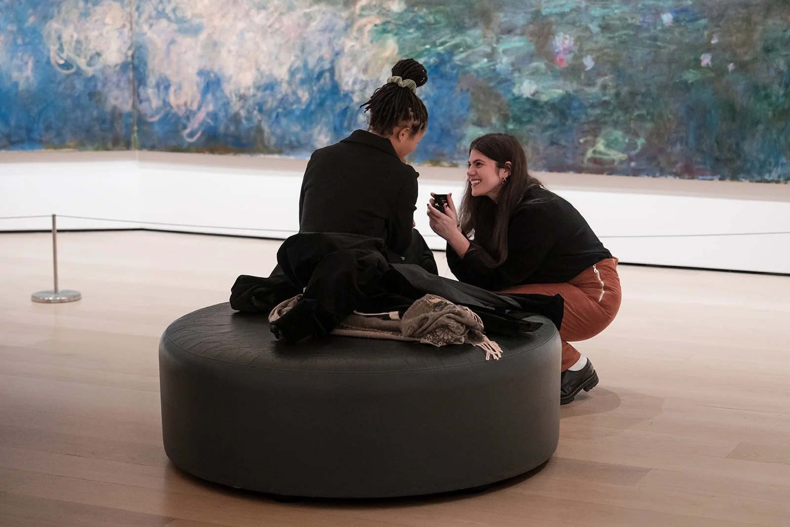 sam-krystal-surprise-proposal-moma-33.jpg