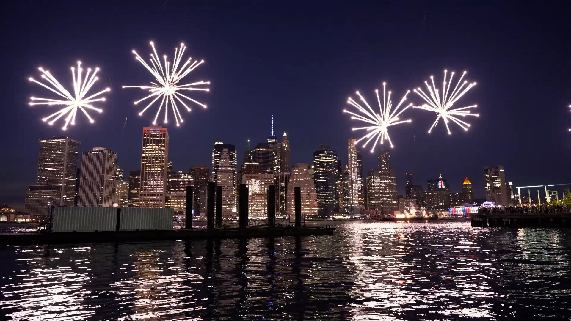 By Dasoni_Brooklyn Bridge Marina_Fourth Of July Fireworks_42.jpg