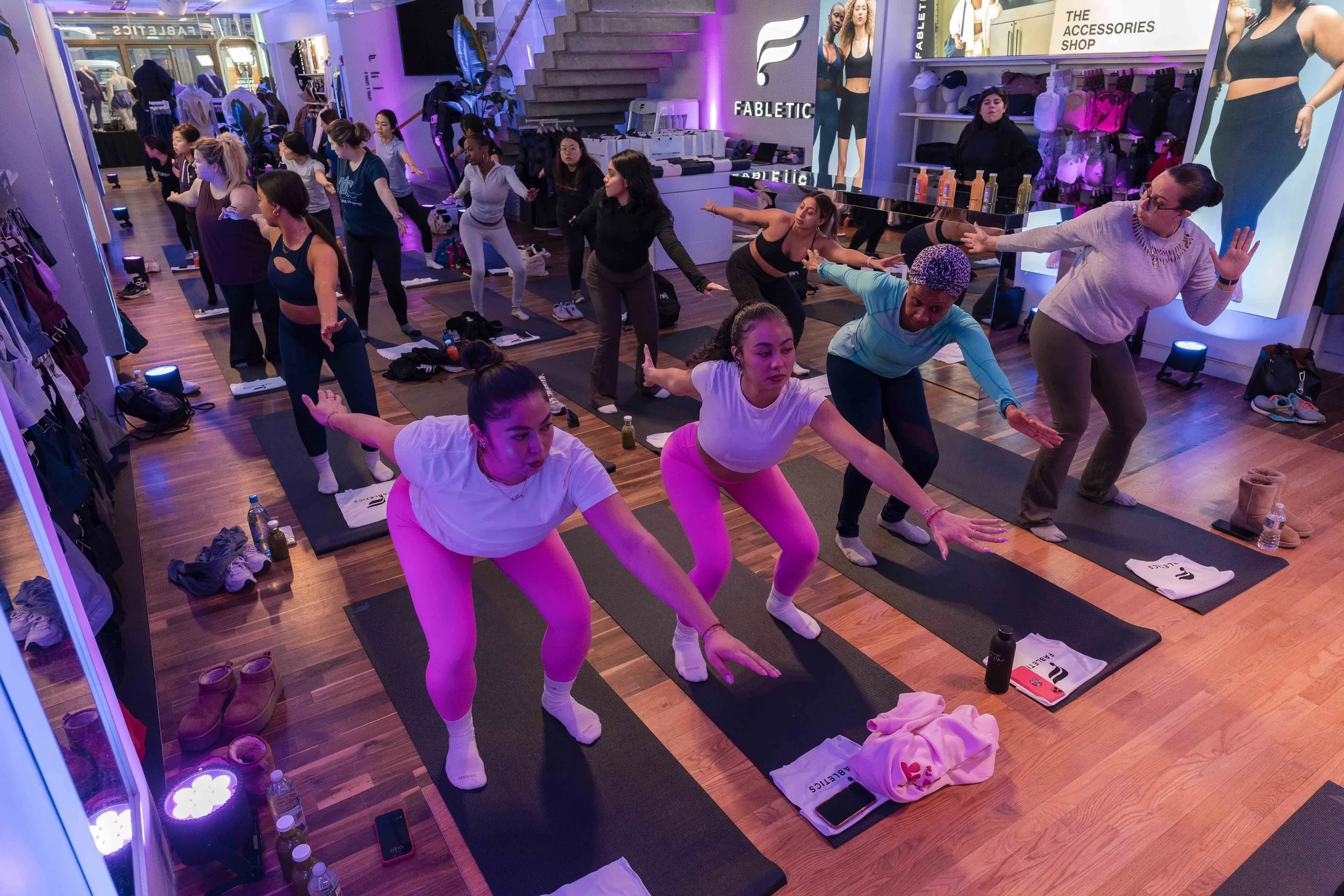 Fabletics x Yoga -77.jpg