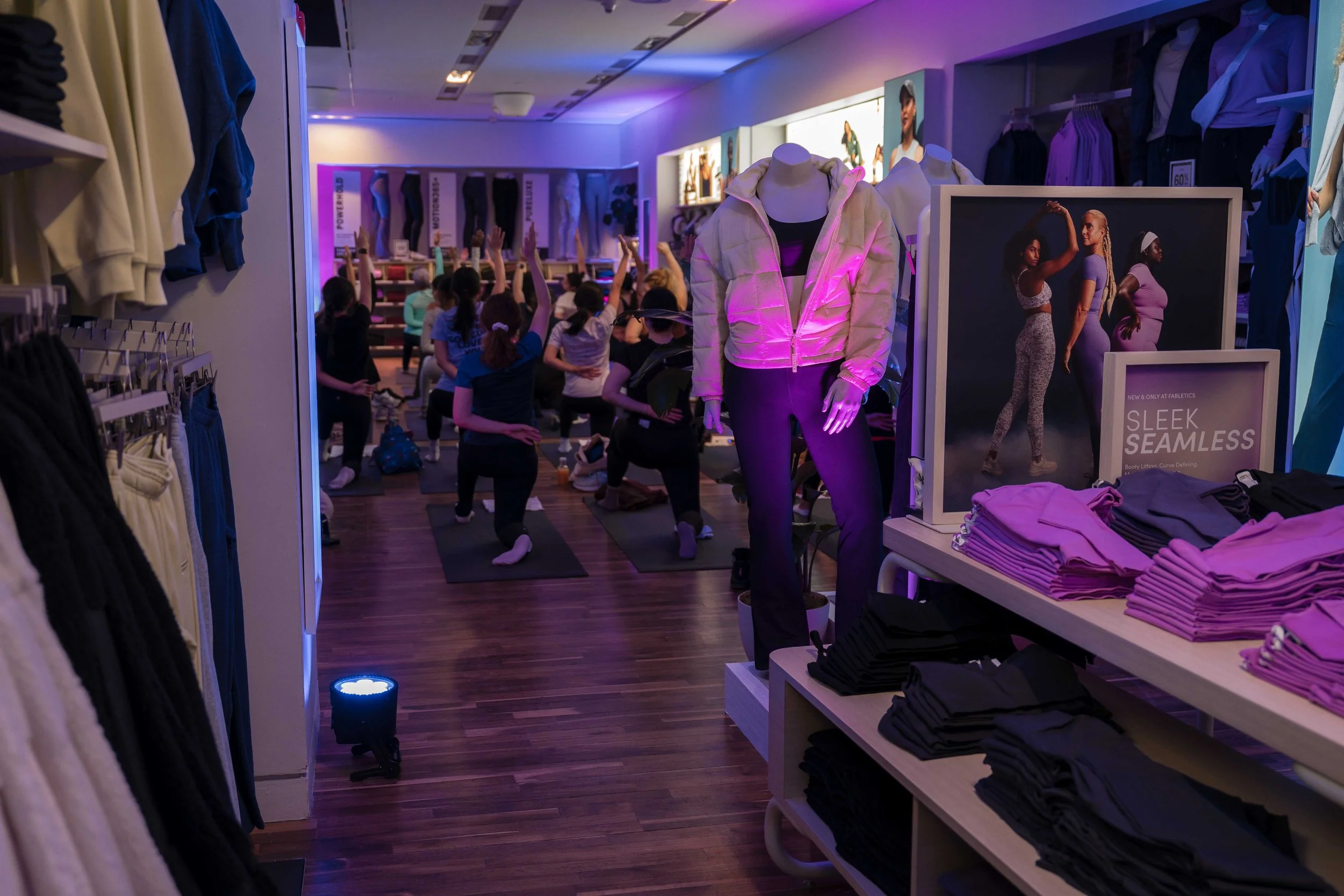 Fabletics x Yoga -143.jpg