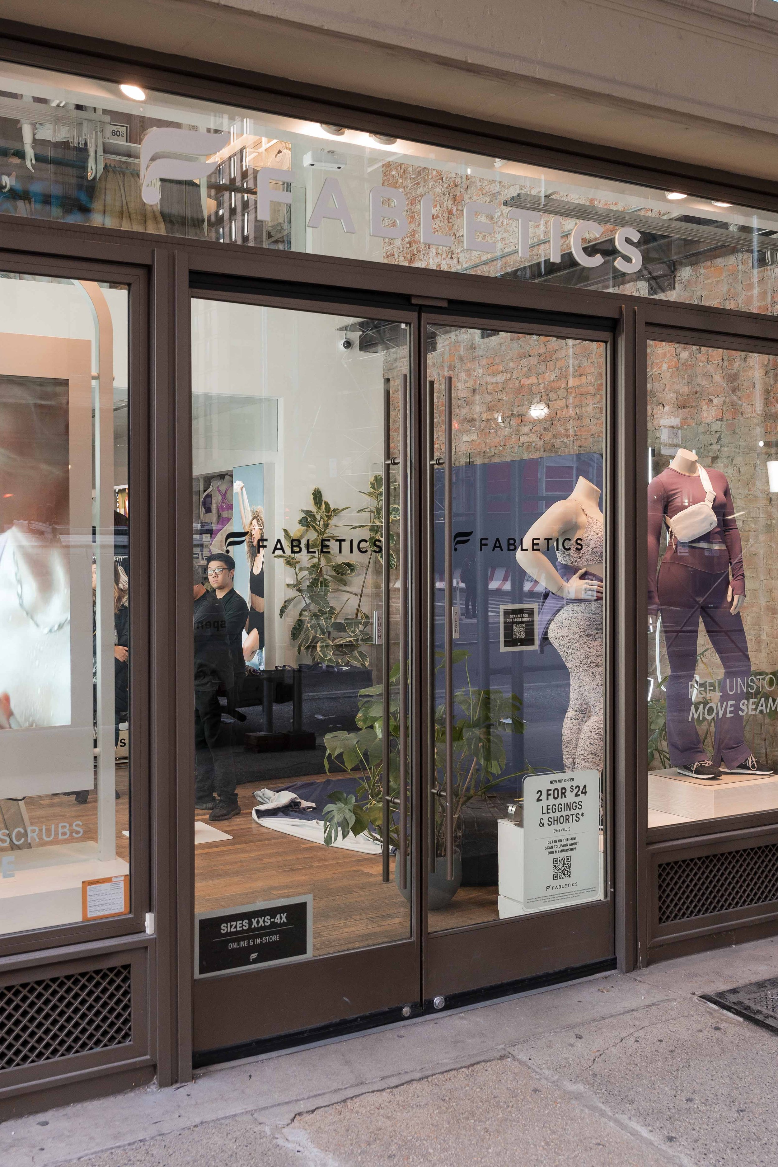 Fabletics x Yoga -2.jpg