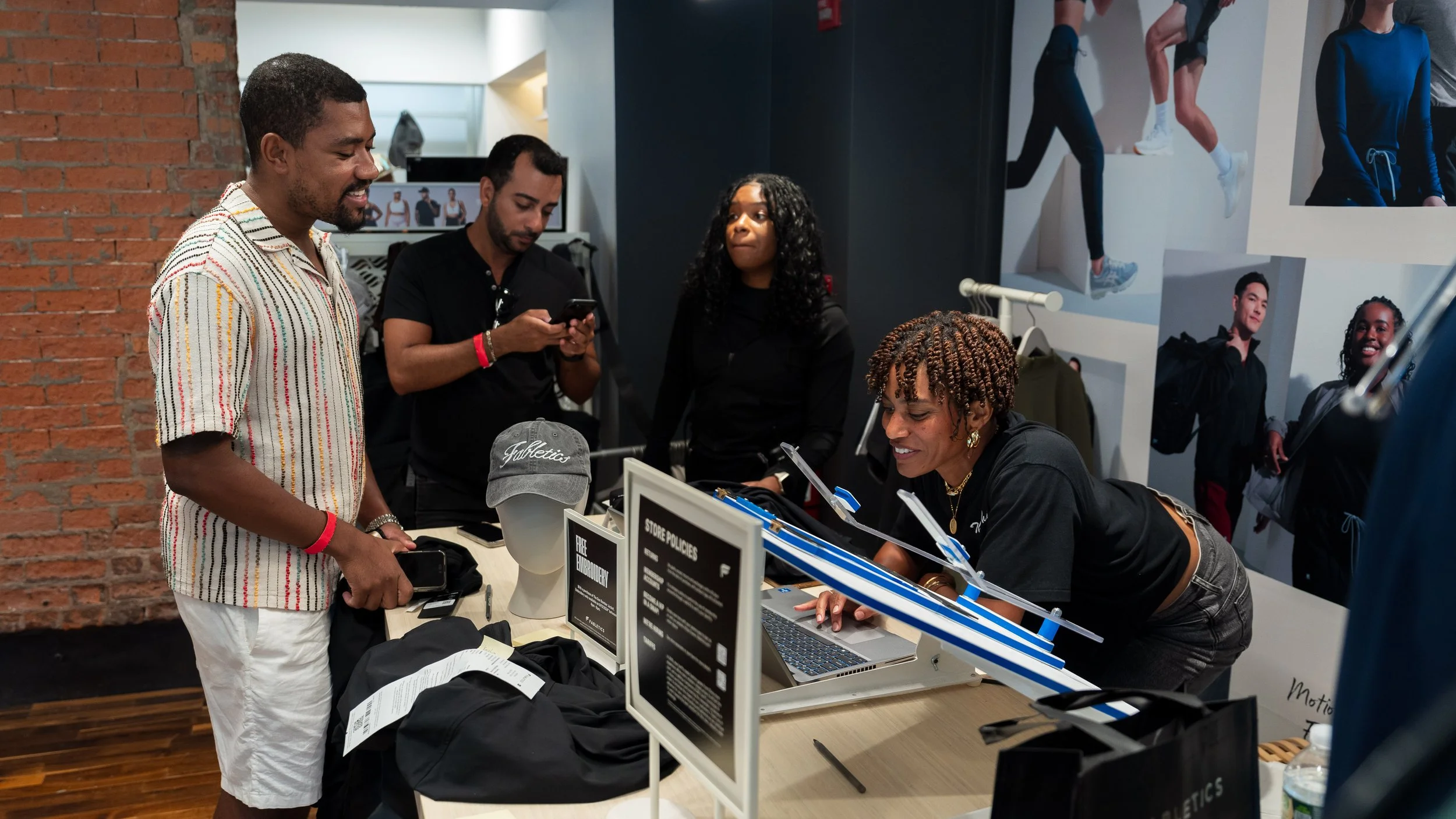 Event Photography for Fabletics (16x9s) -112.jpg