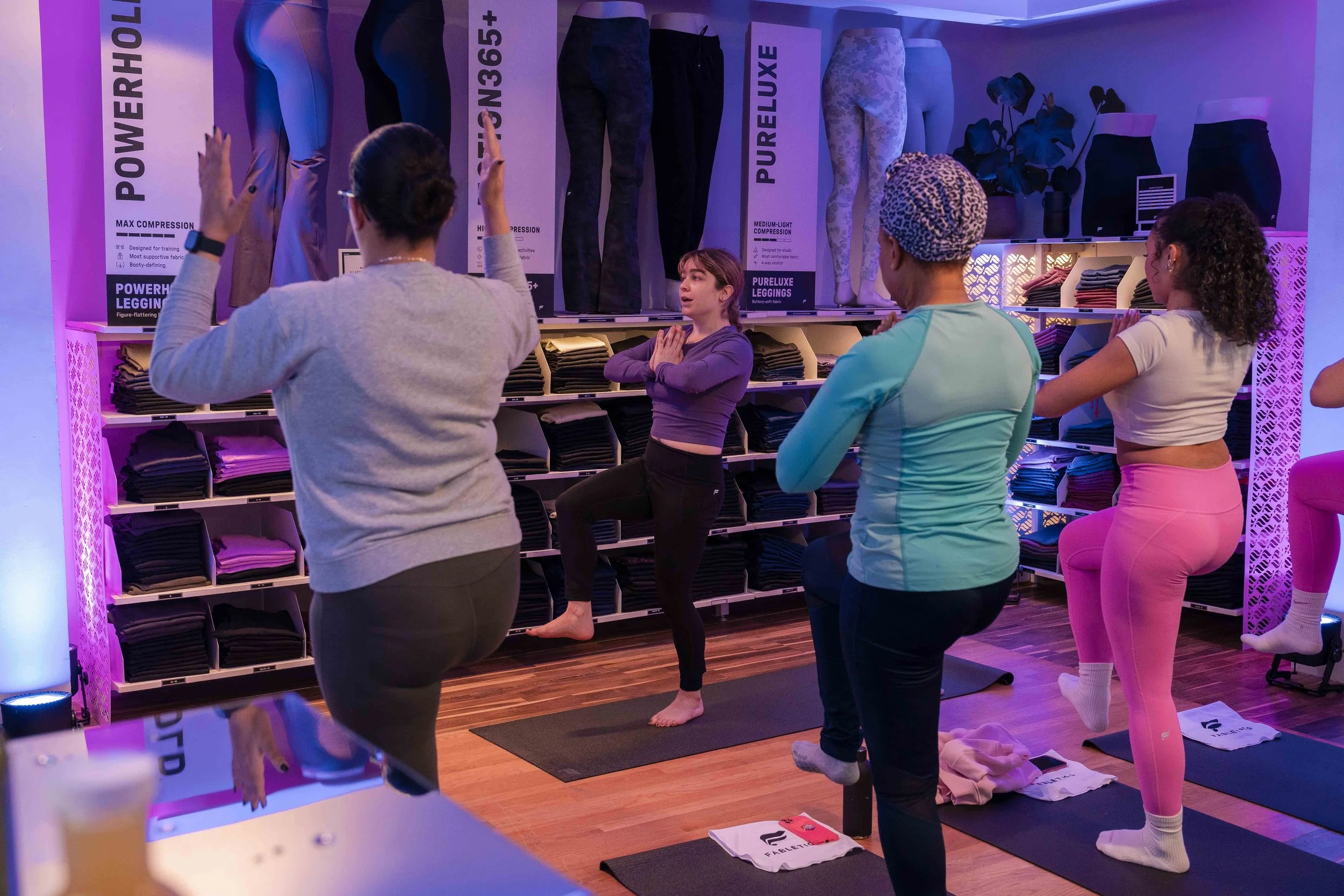 Fabletics x Yoga -96.jpg