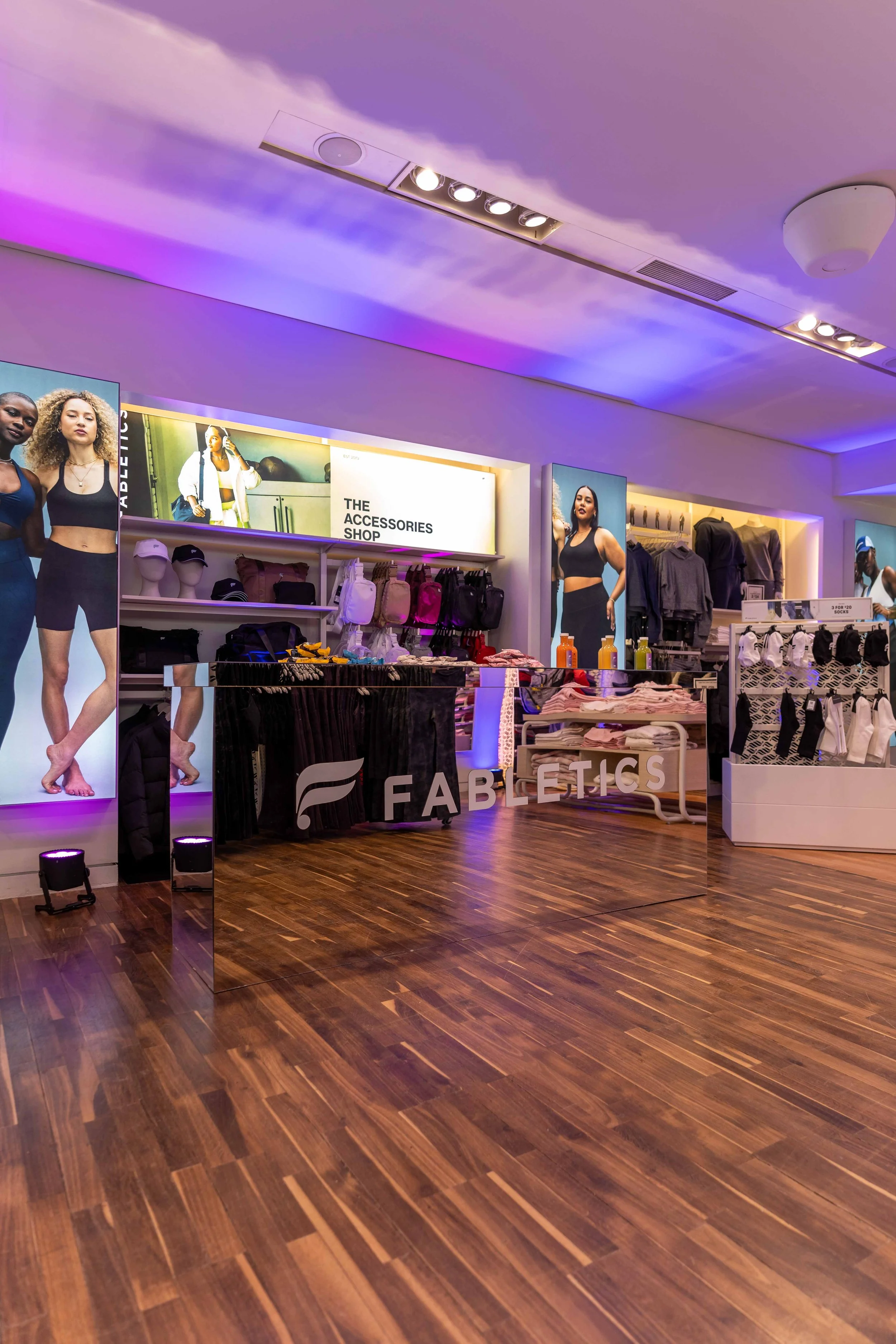 Fabletics x Yoga -250.jpg