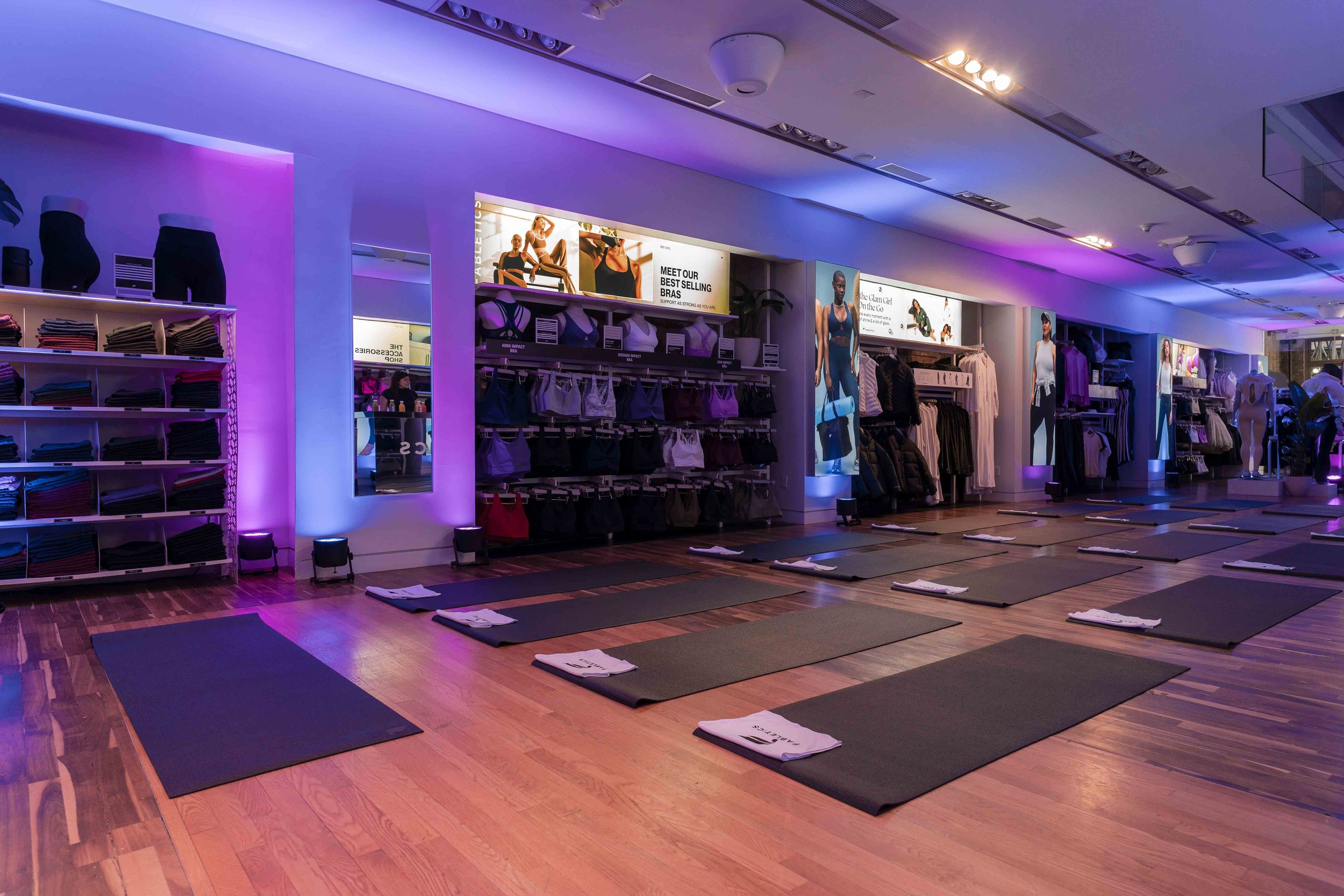 Fabletics x Yoga -33.jpg