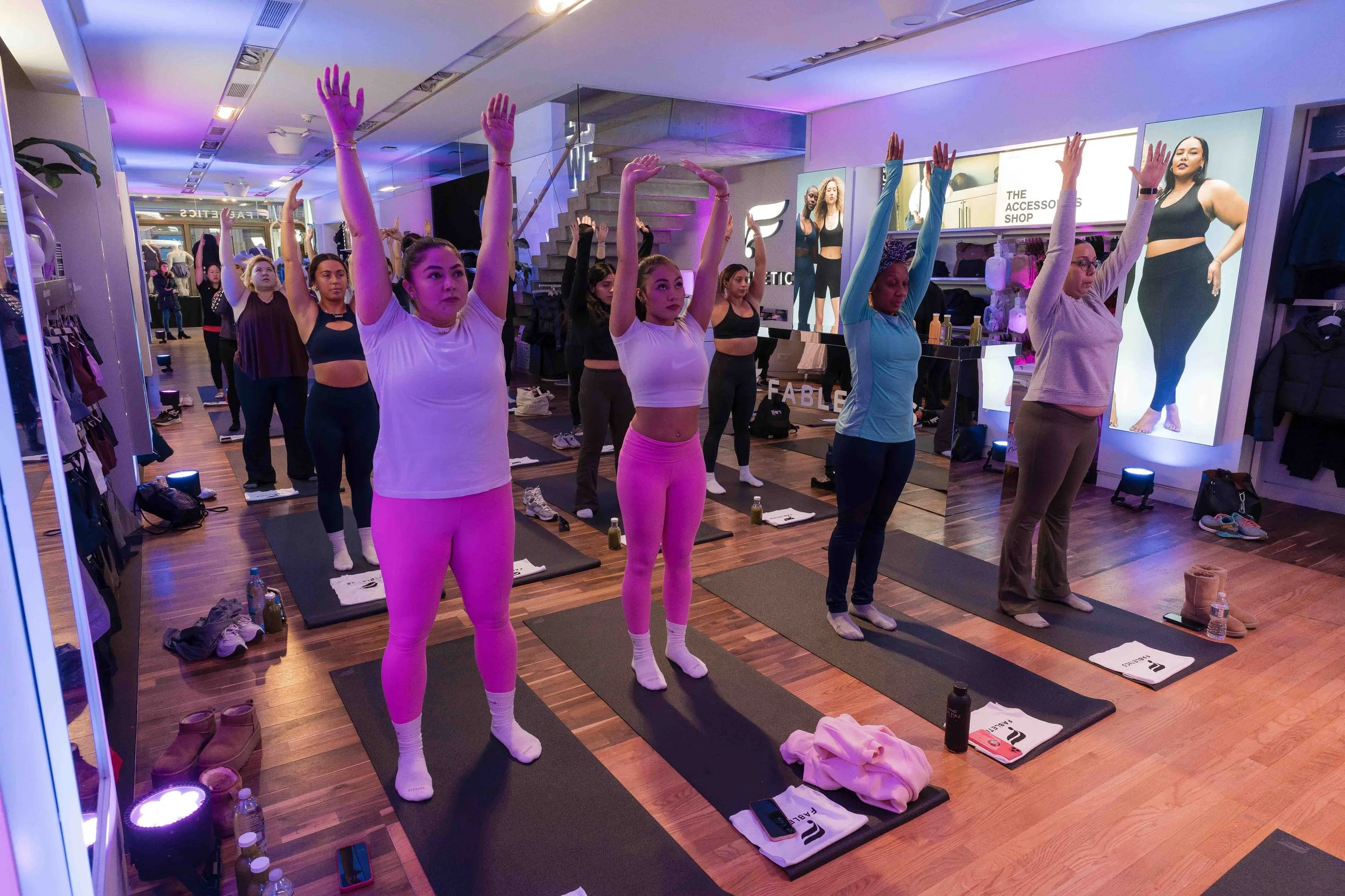 Fabletics x Yoga -66.jpg