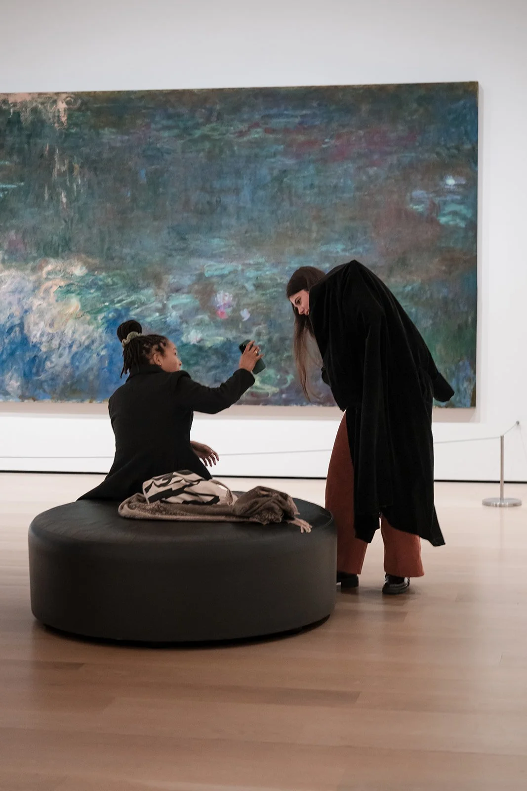 sam-krystal-surprise-proposal-moma-26.jpg