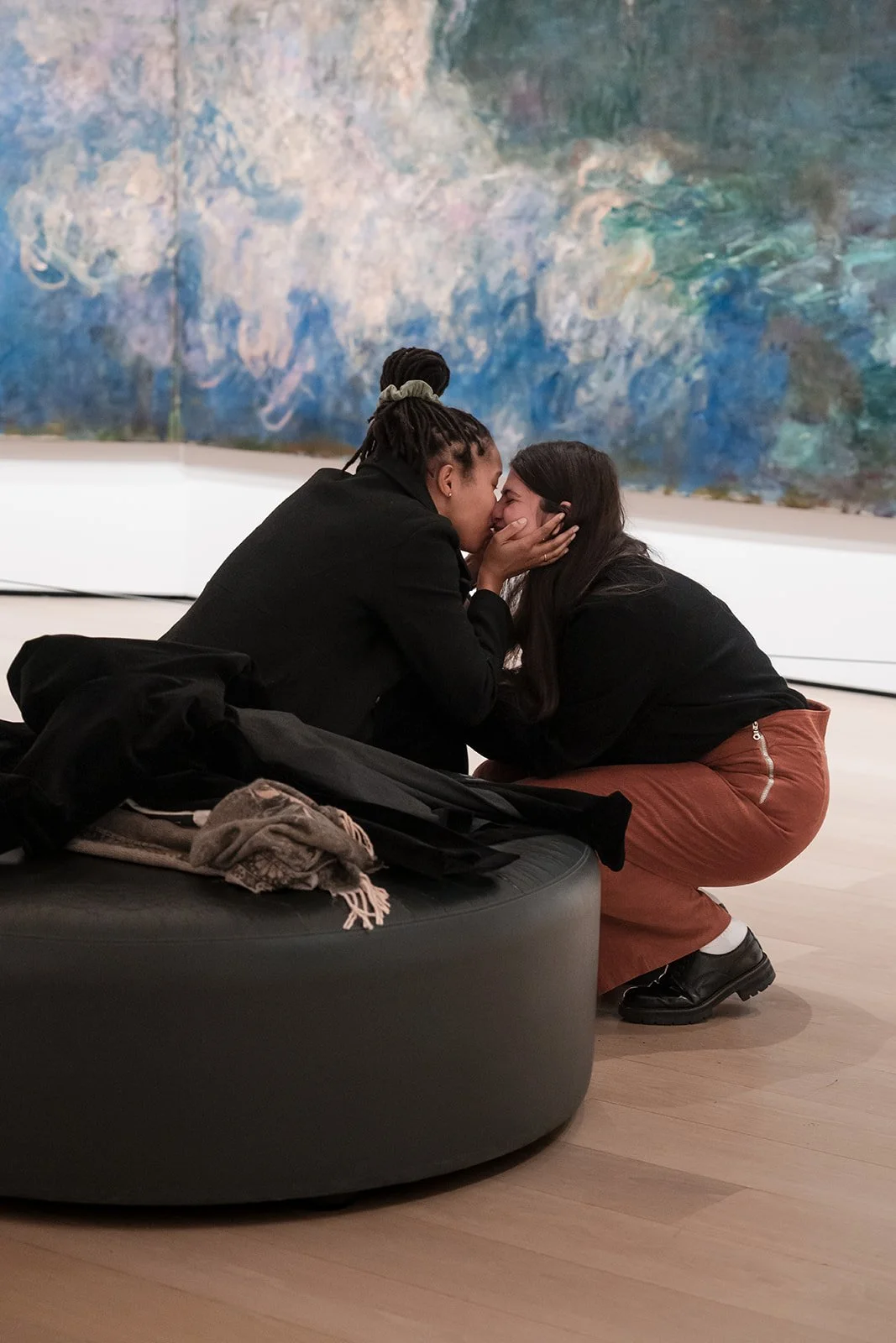 sam-krystal-surprise-proposal-moma-35.jpg