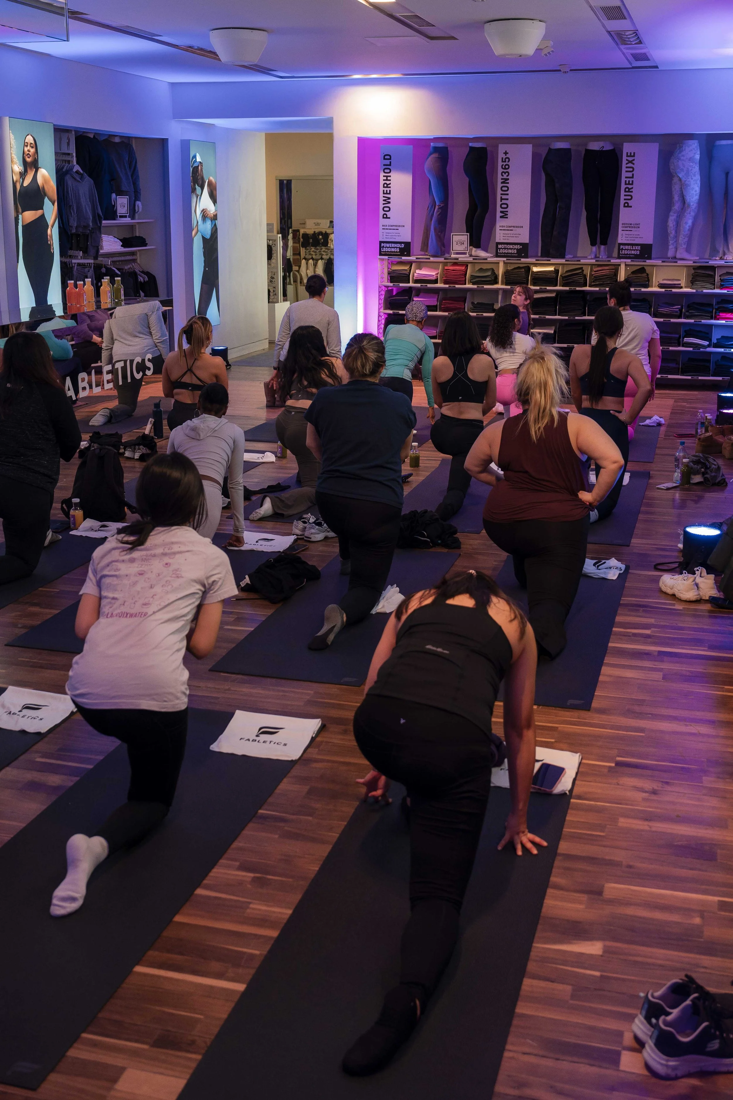 Fabletics x Yoga -139.jpg