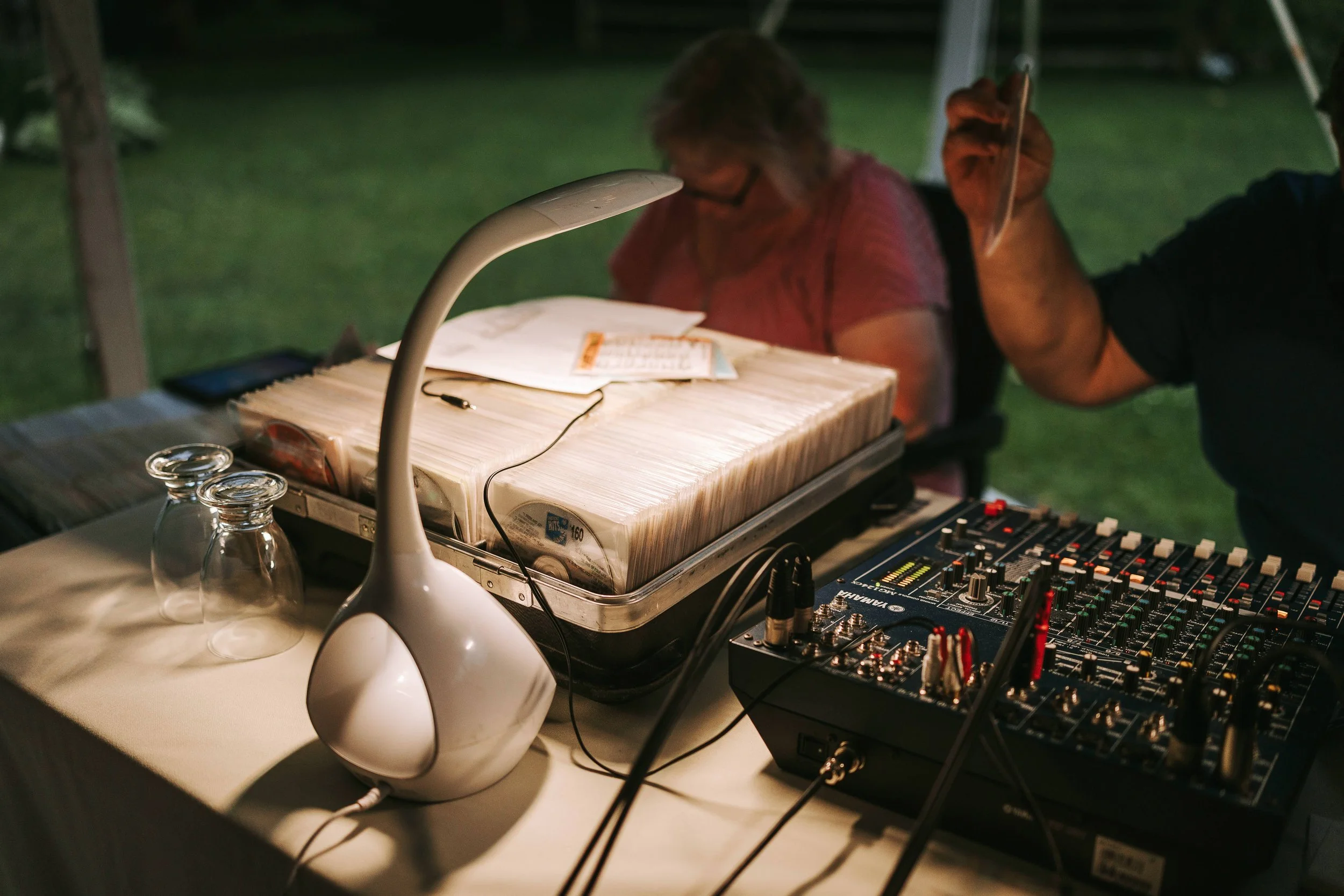 DJ vs Spotify Playlist / DJ ou playlist Spotify