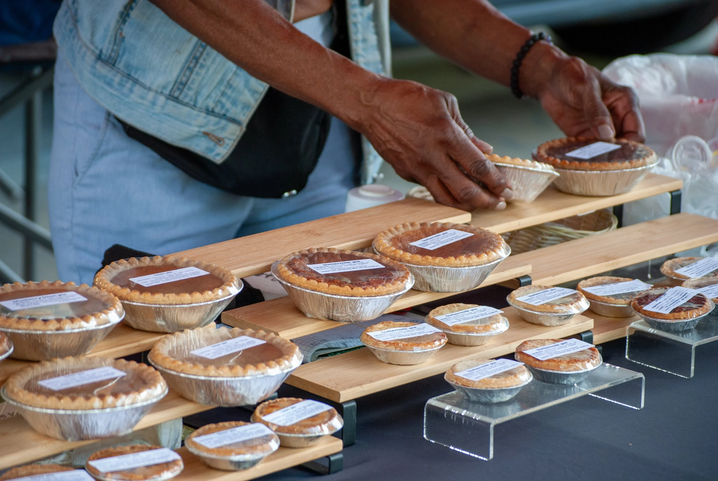 Farmers Market 06-11-26-32.jpg