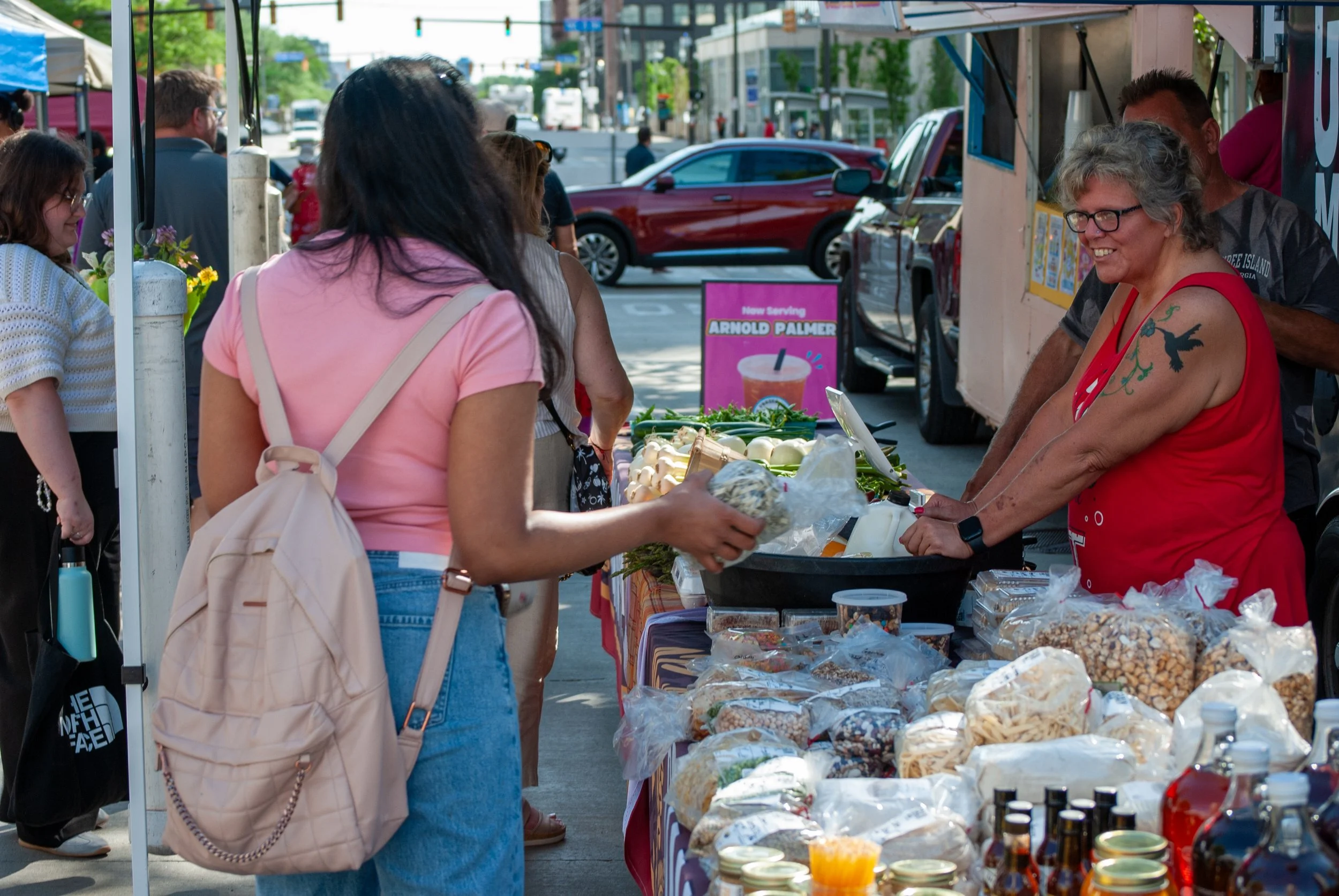 Farmers Market 06-11-26-53.jpg