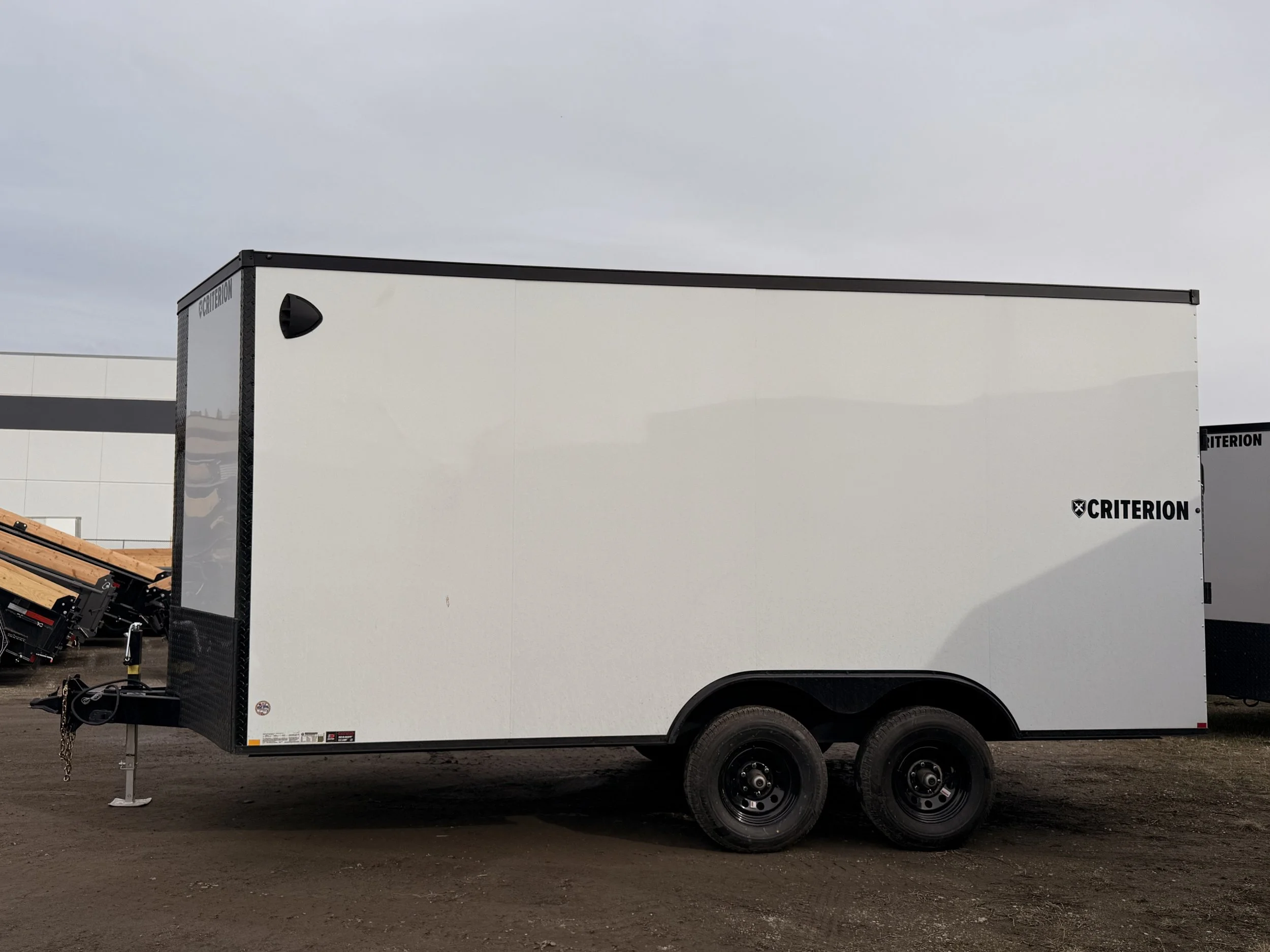 Criterion 8.5`x 16` Plus V Nose Enclosed trailer (Torsion Tandem axle / Ramp / White)