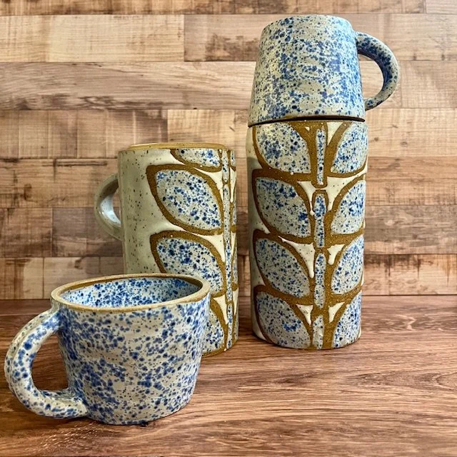 Blue and White Ceramic "Thermos"