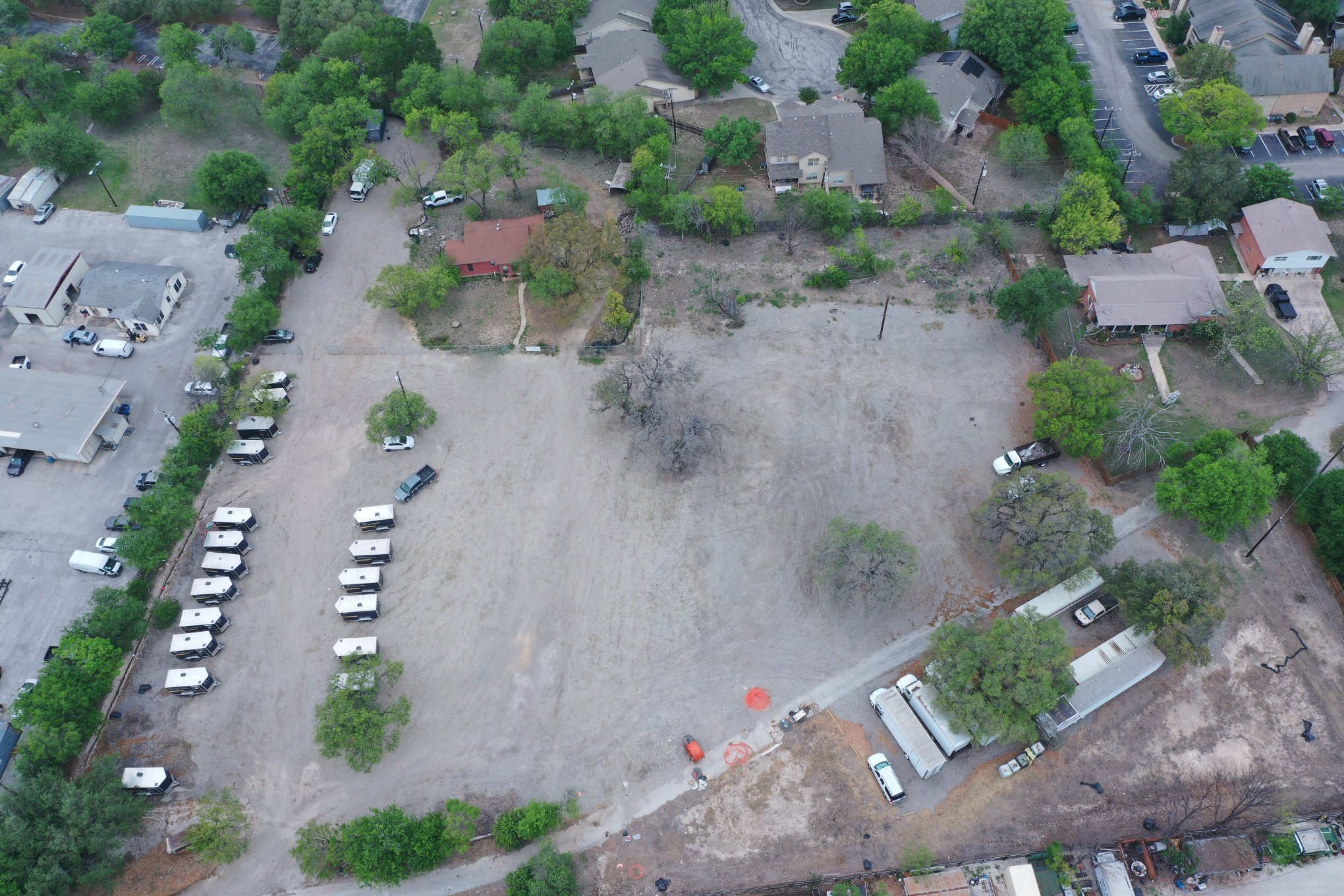 Bandera Parking - 02.jpg