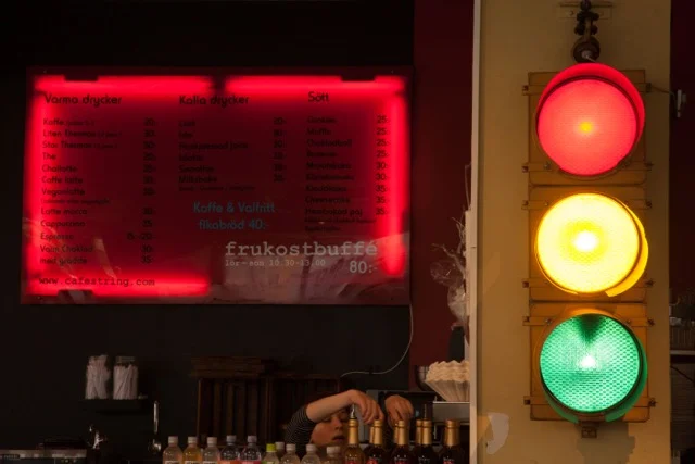 Artmagna_JacquesMeunier_Red Lights in Stockholm_120_80cm.jpeg