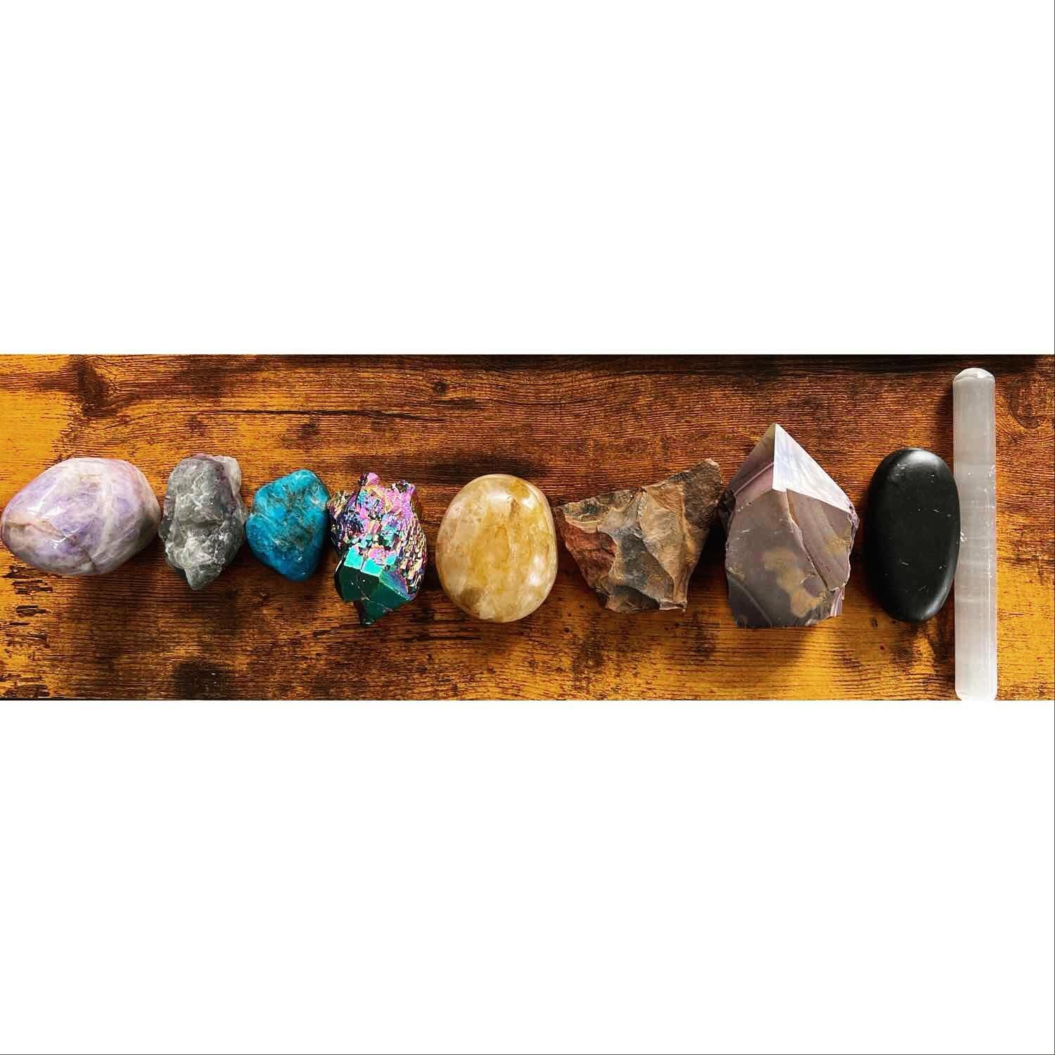 The crystal friends who came with me to the Empower Leadership Experience event yesterday. ❤️💜🩵 I worked with their energy during the crystal healing meditation. It was a truly exhilarating and amazing day!!! 

Which crystal is calling you today? 
