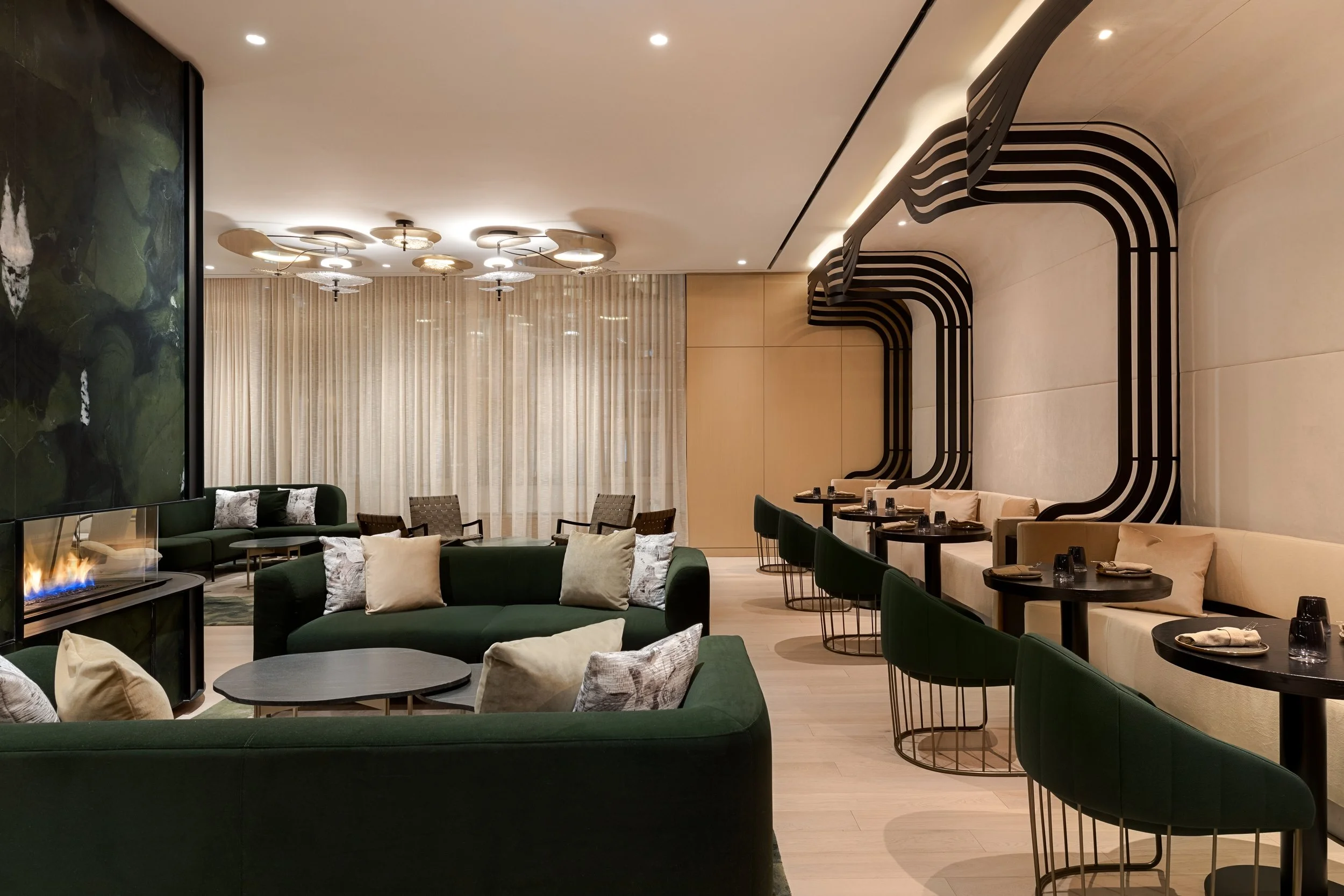 34 Día Restaurant…ea _ Fireplace.jpg