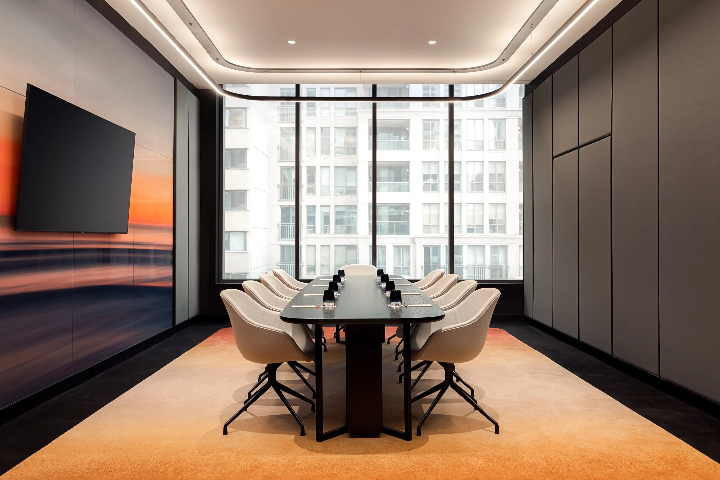 29 Meeting Space…rom Entrance.jpg