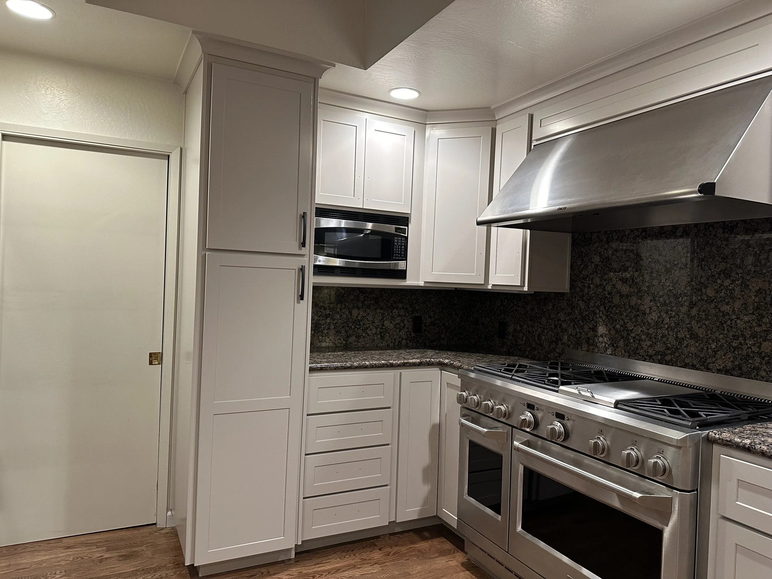 "Mocha Cream" by Benjamin Moore (995)