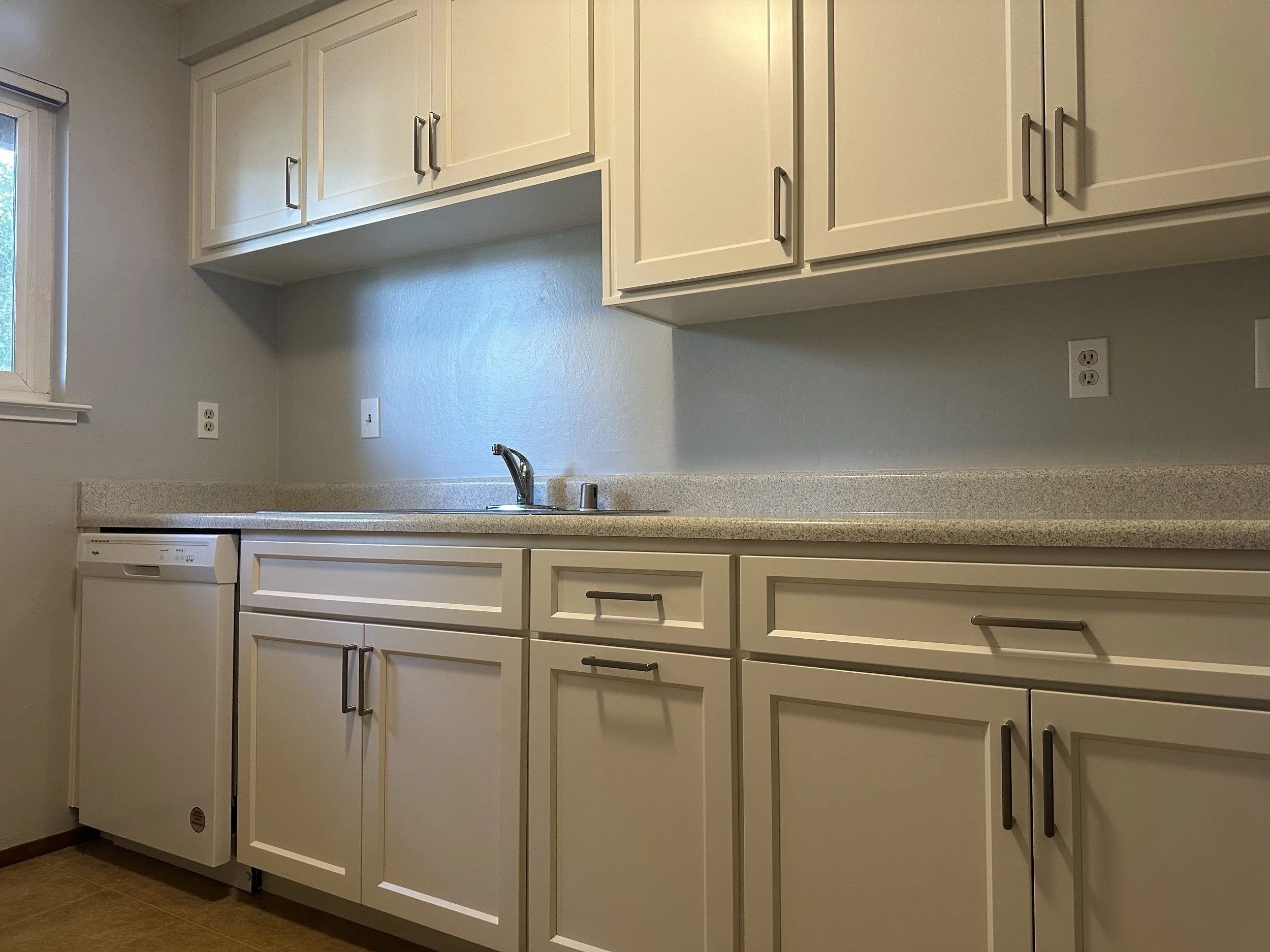 Gibson Satin Nickel on Western Acoustic