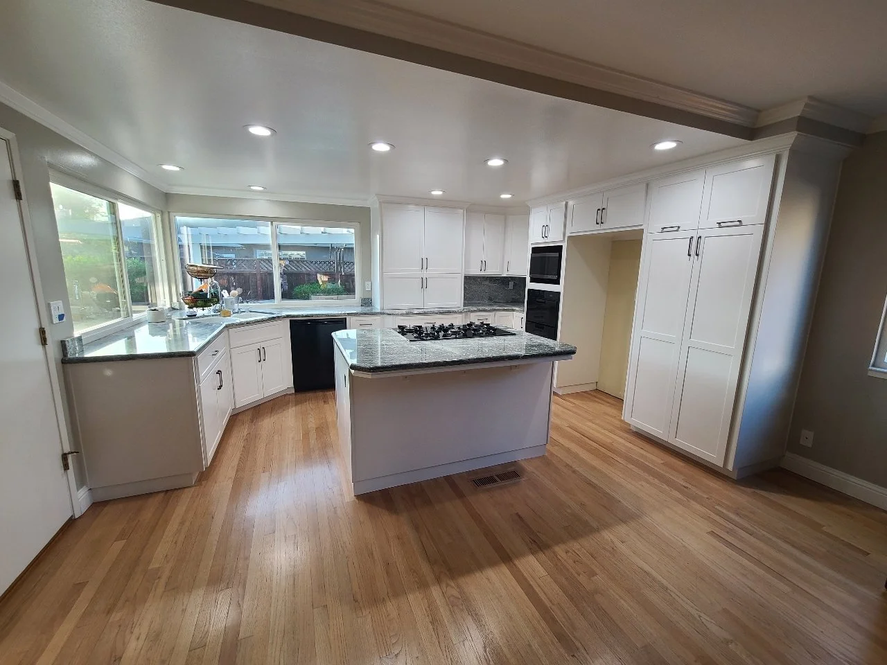 After - Petite Bevel in Chantilly Lace