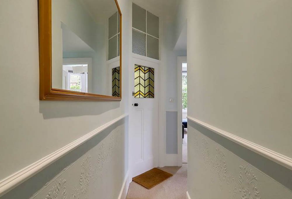 Modern Edwardian interior design hallway 01