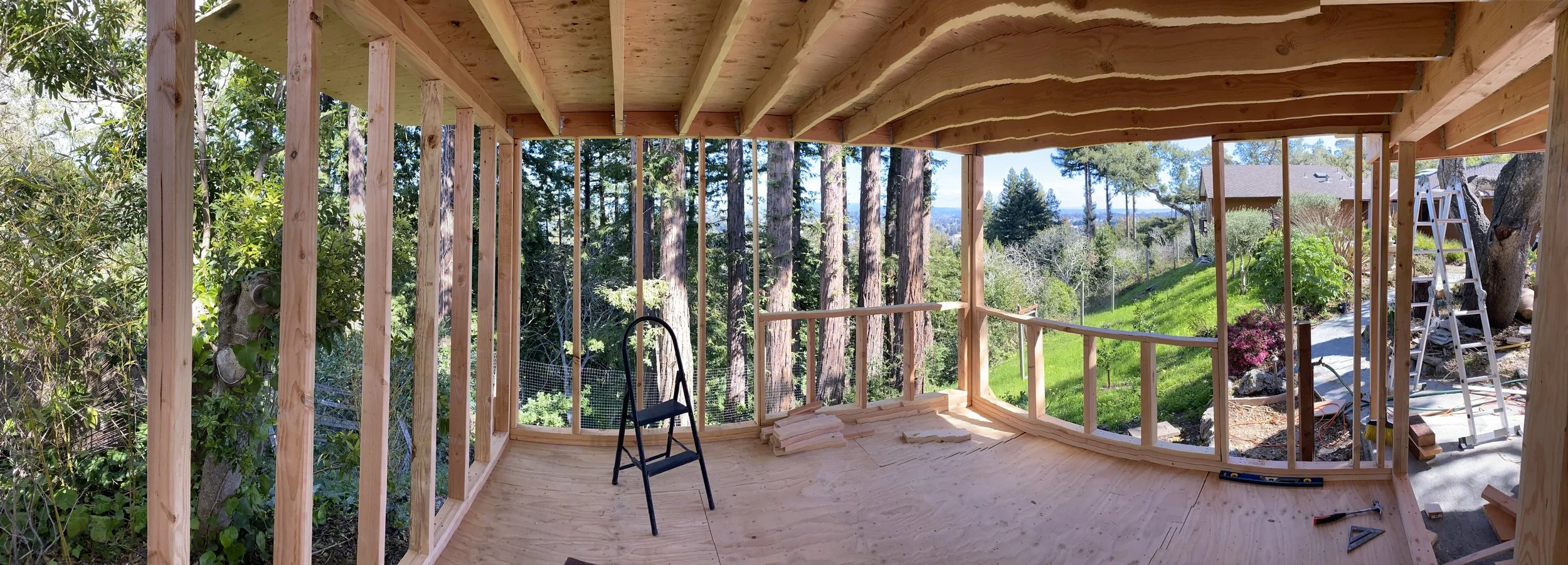 In the Redwoods cozy small home office