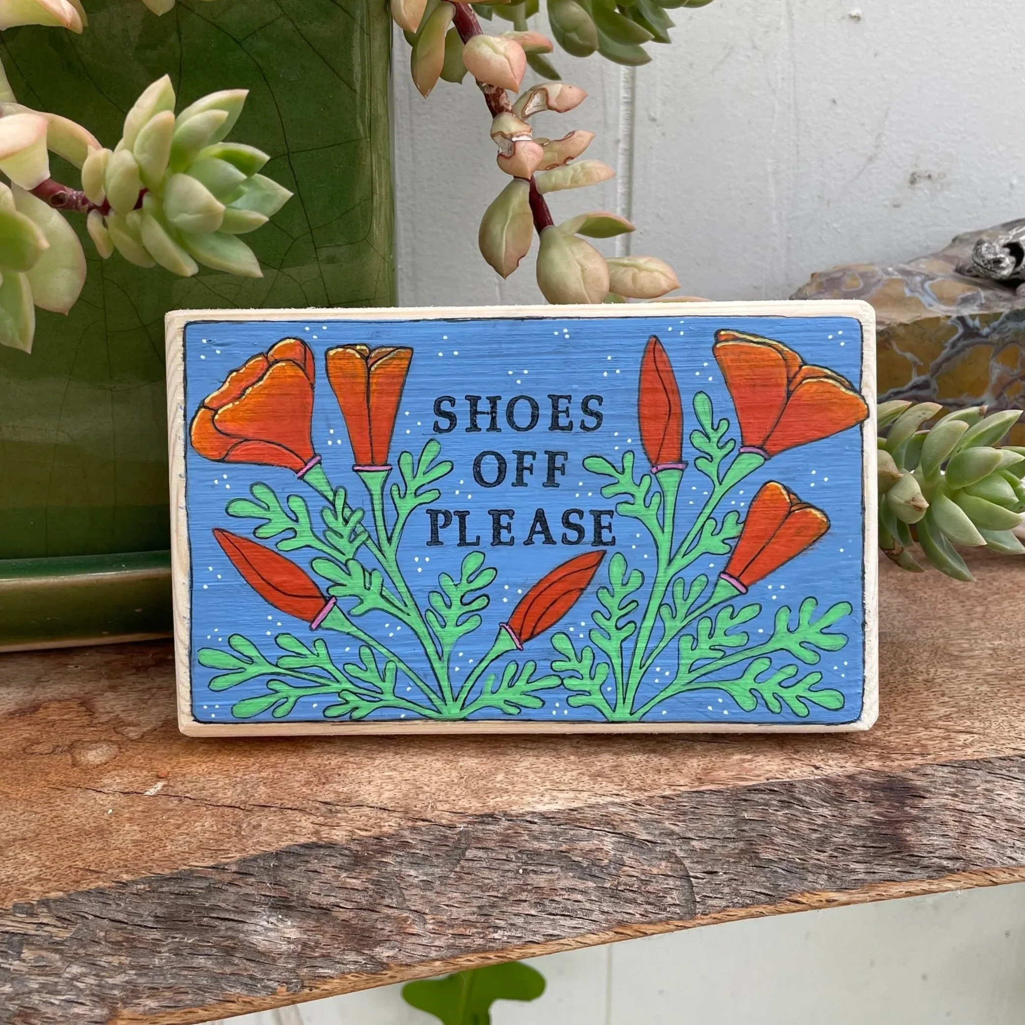 Shoes Off Please