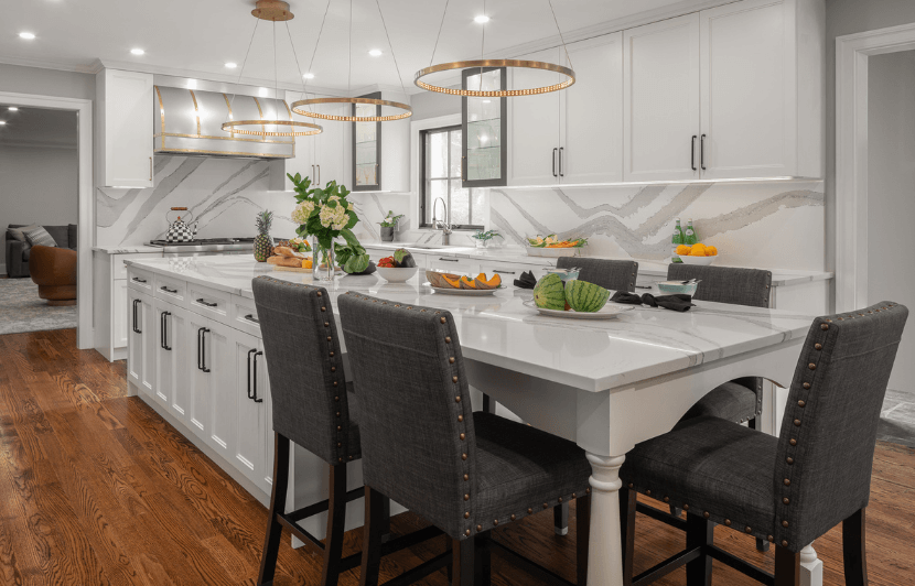 13 Beautiful White Kitchens With Black Hardware 2023 — Atmosphere