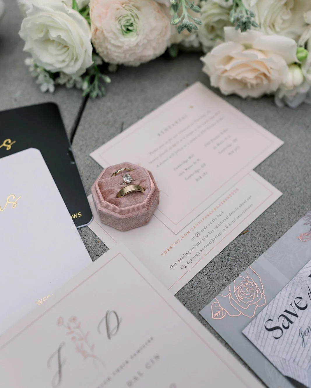✨ Set the tone for your wedding day by gathering the most sentimental pieces, your invitations, vow books, jewellery and scents that'll bring your back to this day. The little details that are the beginning of your story beautifully.

💌 IMO wedding 