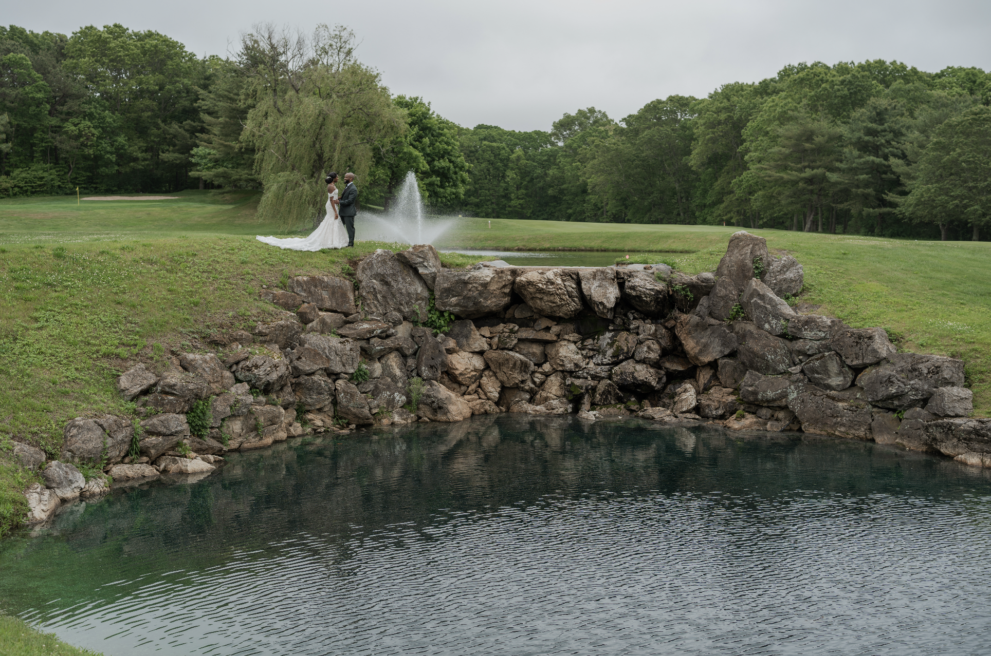 Couple first look on the golf course at Royalton on the Greens in Melville, NY