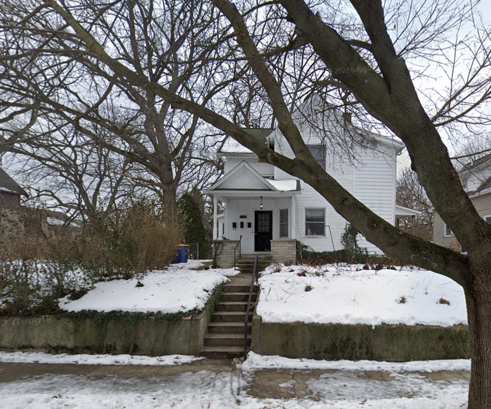 19_423 Hopson St NE 2022a.png
