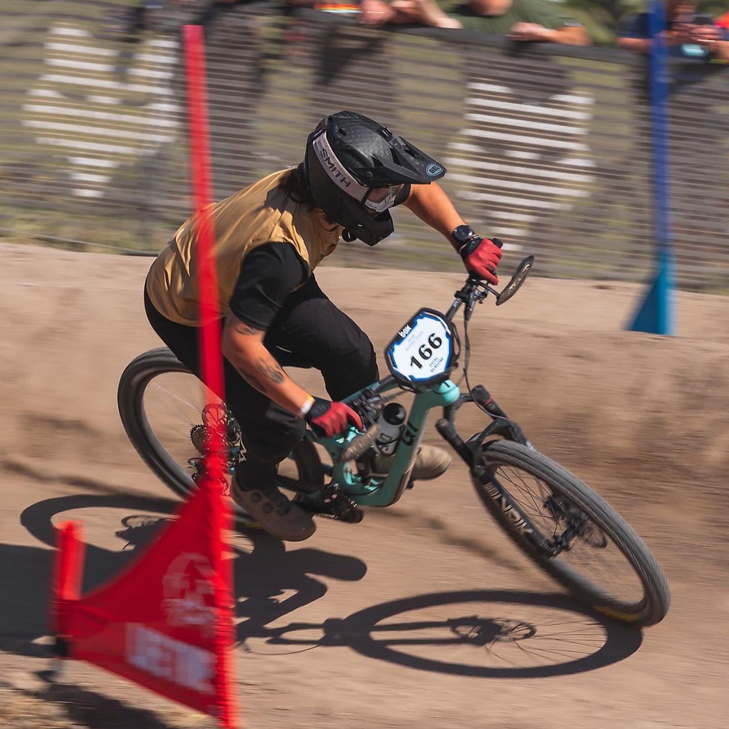 Fun few days at @seaotterclassic hanging with the @mikesbikesenduro @bayareabikeproject @wheelkidswc crews. Been almost a decade since I was back. Snapped @eric_rolf @wygaerts.bike and @justin_niemi throwing down on their @gtbicycles! Congrats to @ju